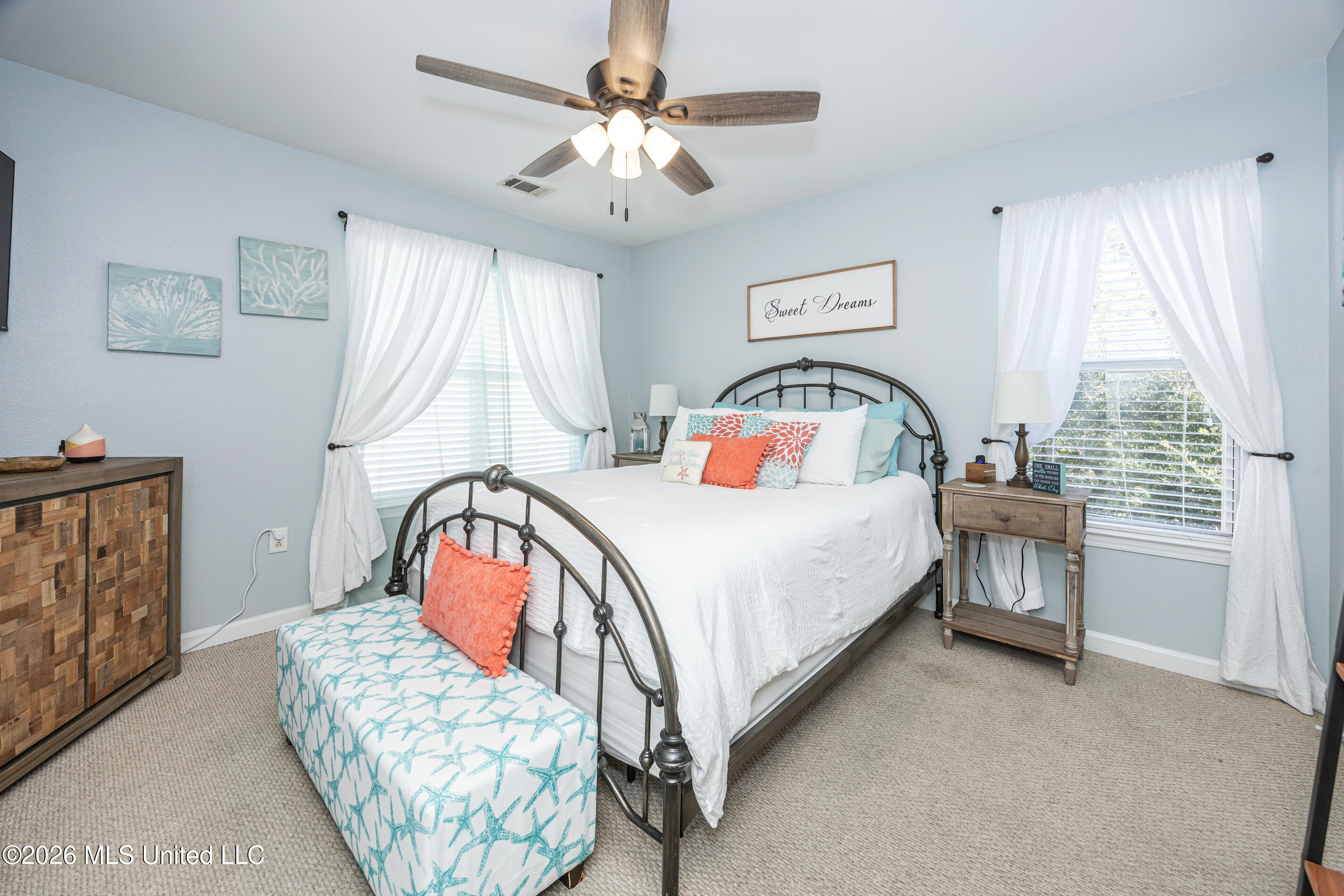 2421 Beachview Drive Property Photo 32