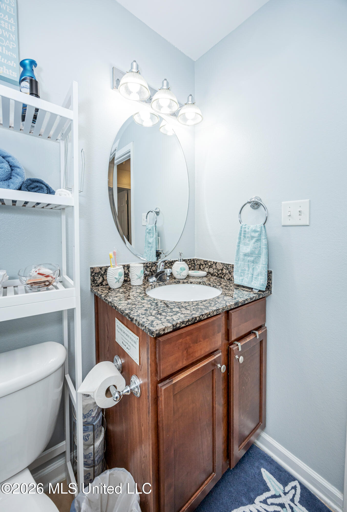 2421 Beachview Drive Property Photo 36