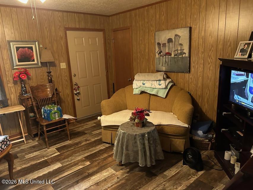 145 S Beech Street Property Photo 3