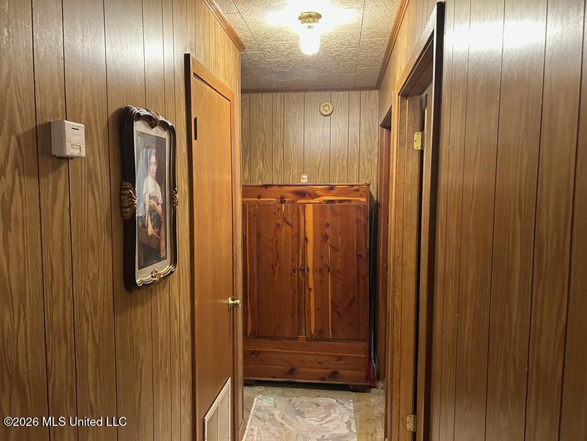 145 S Beech Street Property Photo 7