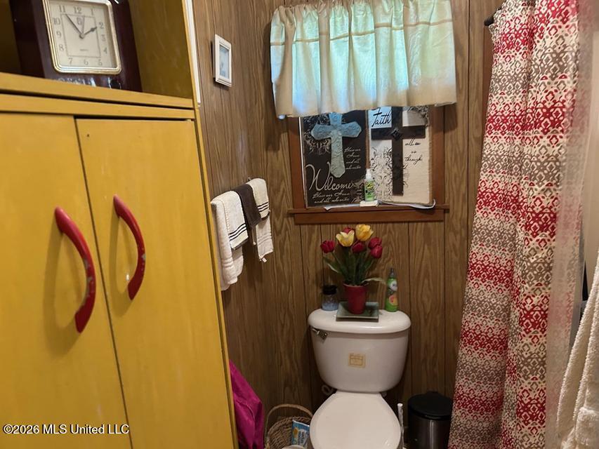 145 S Beech Street Property Photo 10
