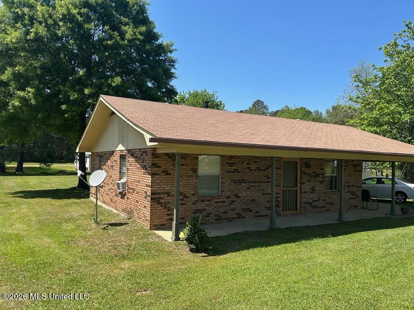 145 S Beech Street Property Photo 18
