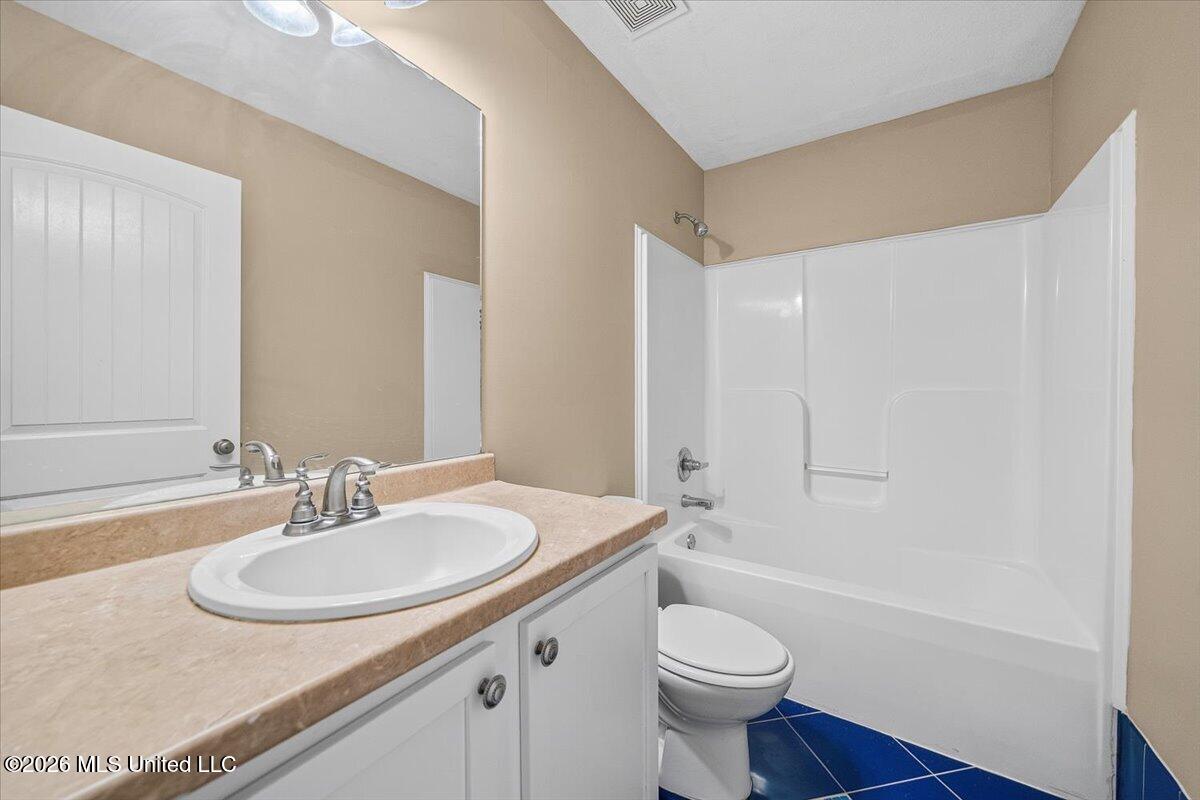 7744 Woodridge Drive Property Photo 23