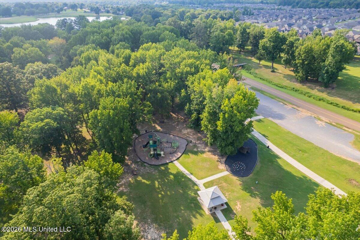 7744 Woodridge Drive Property Photo 31