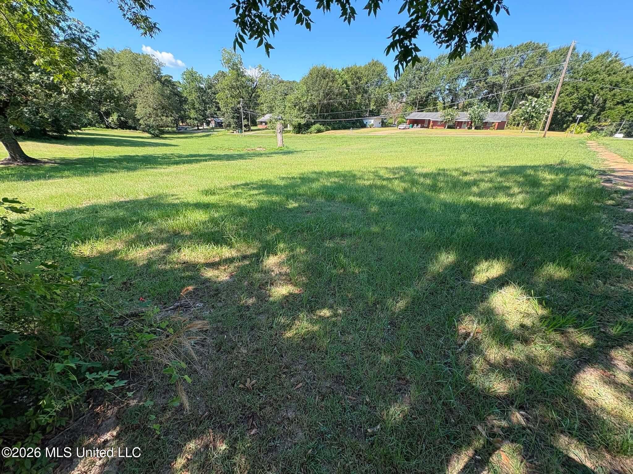 W College Avenue Property Photo 8
