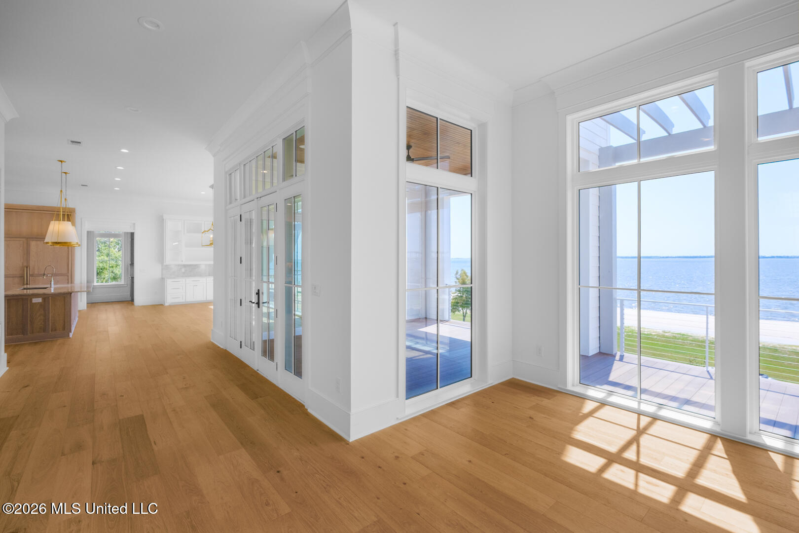201 Saint George Avenue Property Photo 8