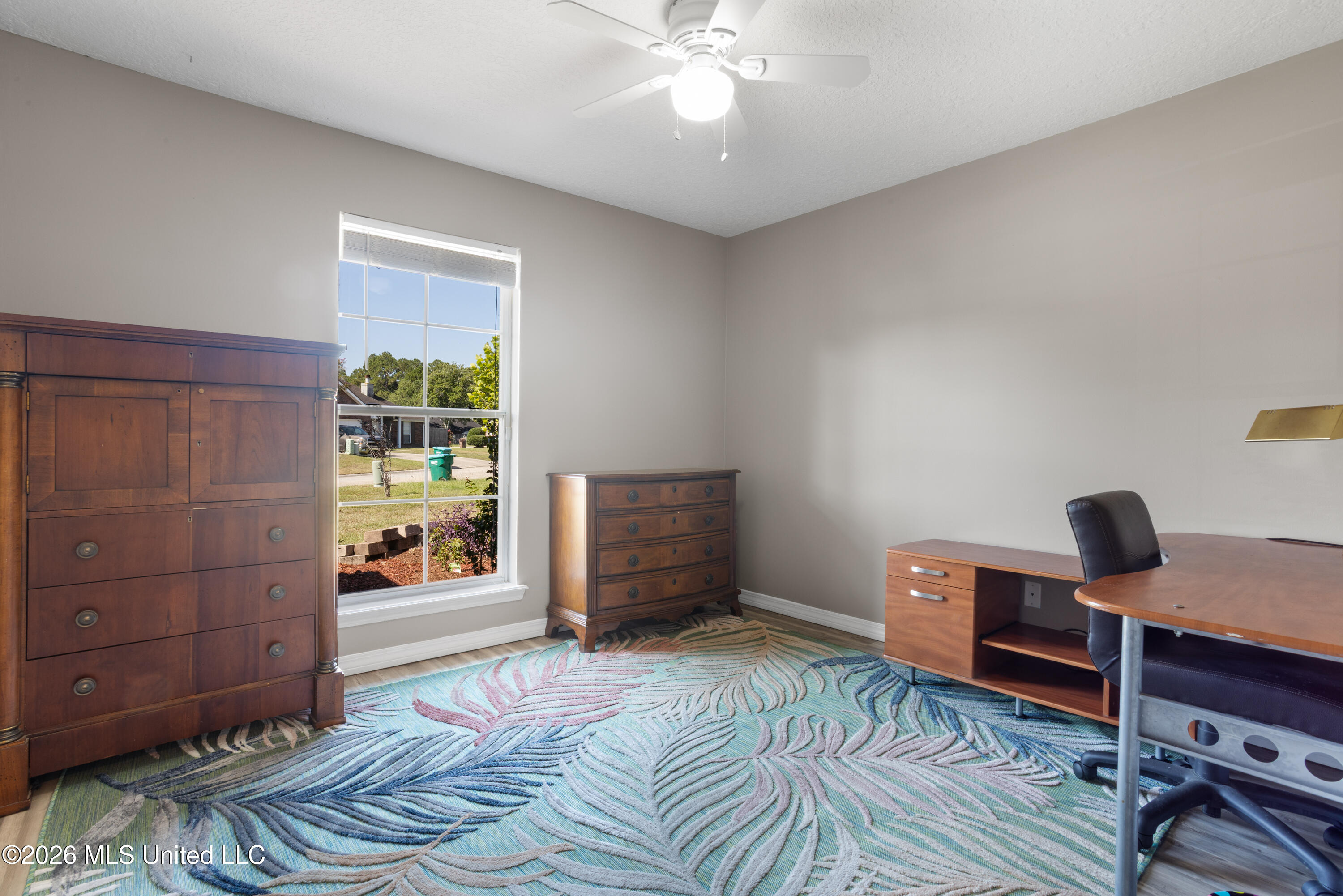 15038 Loveless Drive Property Photo 24
