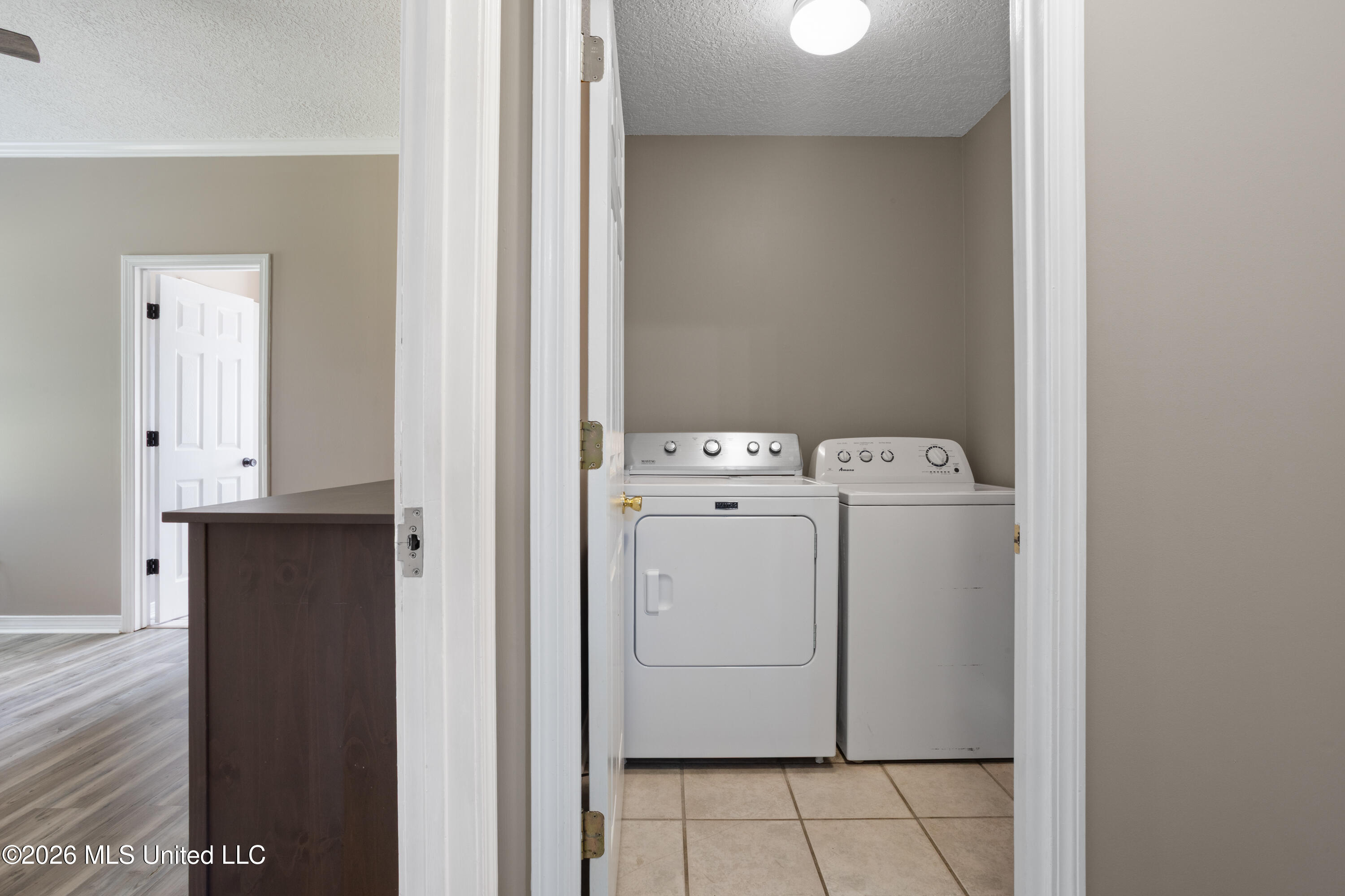 15038 Loveless Drive Property Photo 25