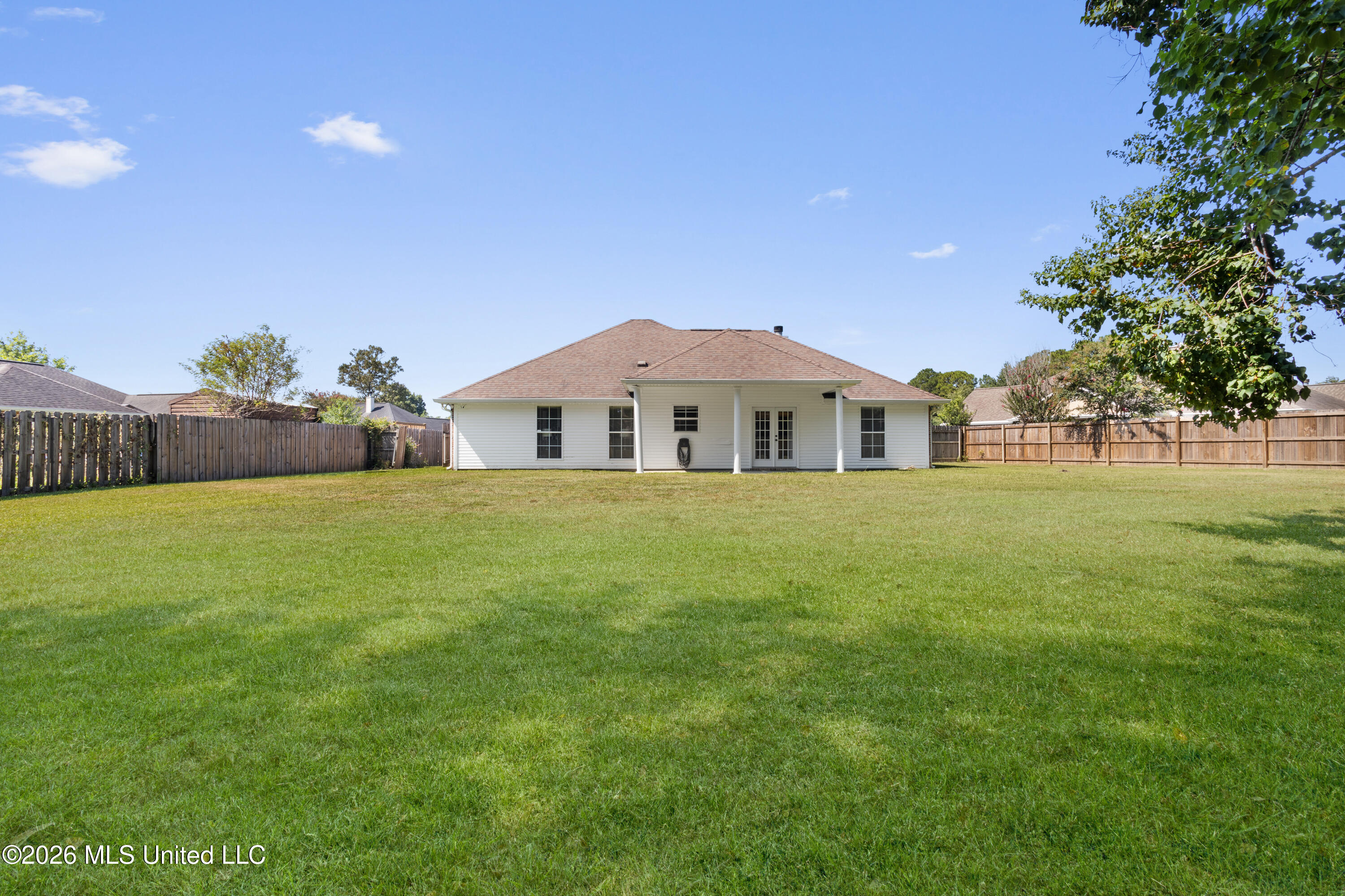 15038 Loveless Drive Property Photo 27