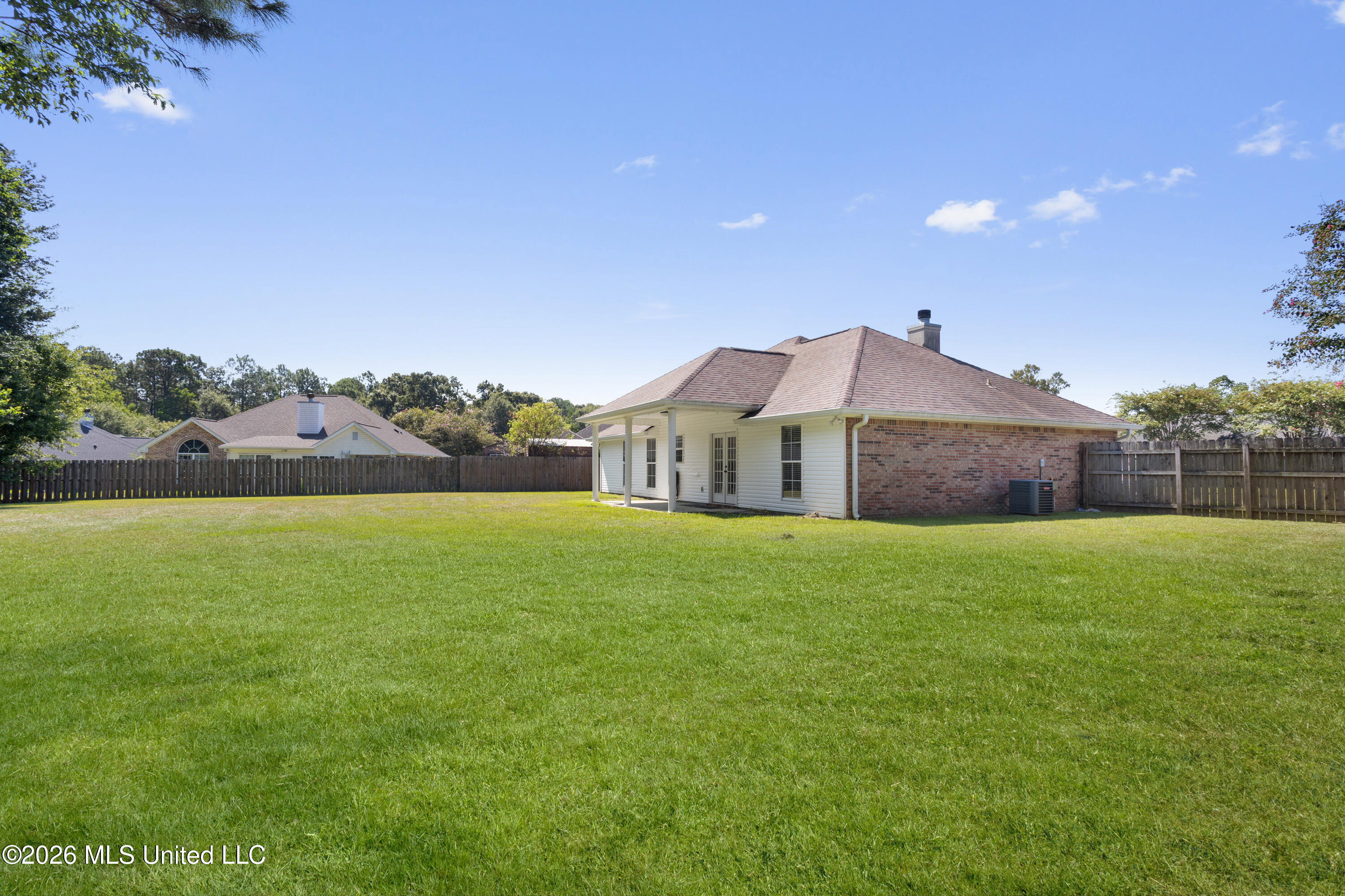 15038 Loveless Drive Property Photo 28