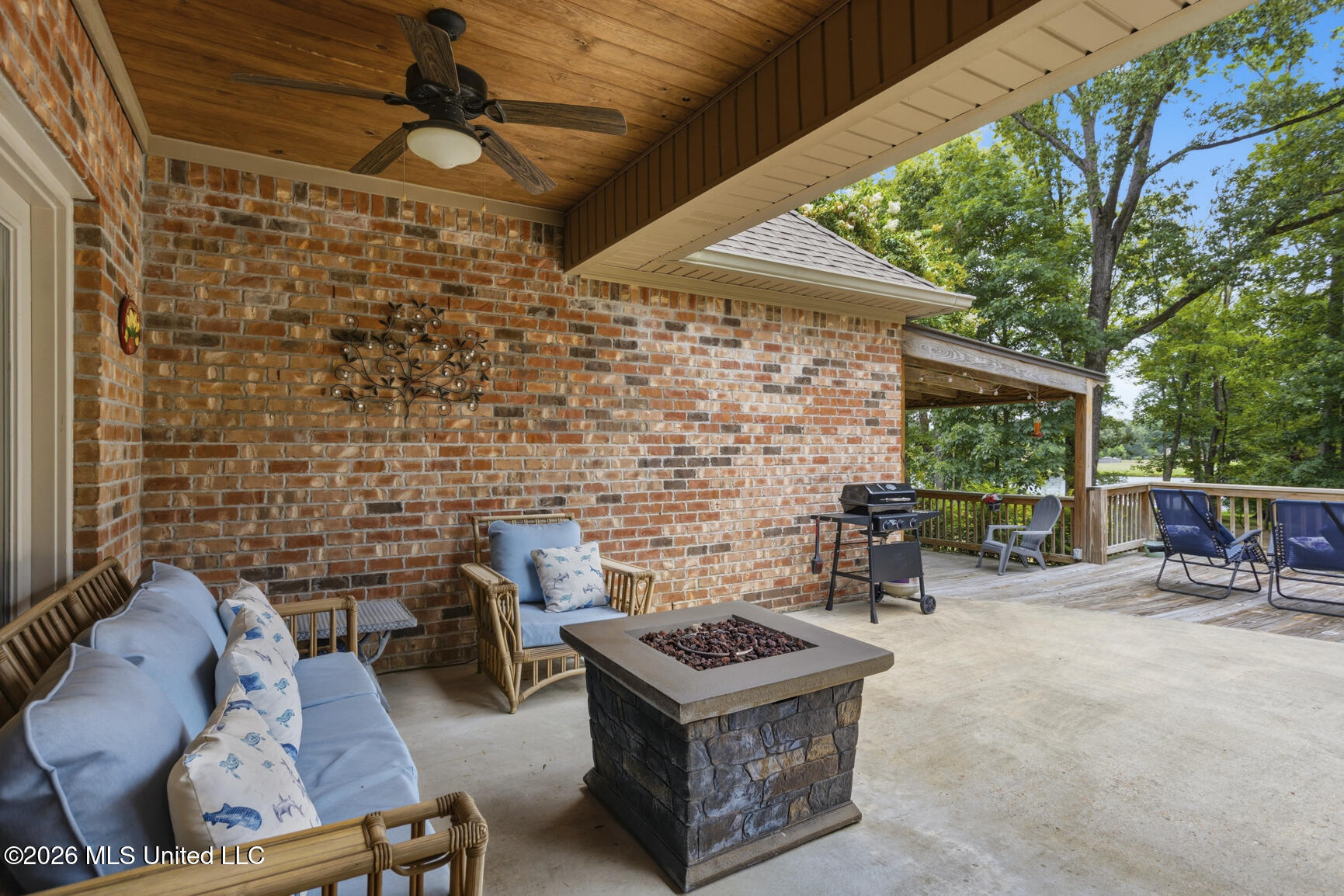 126 Ashbrooke Trail Property Photo 36