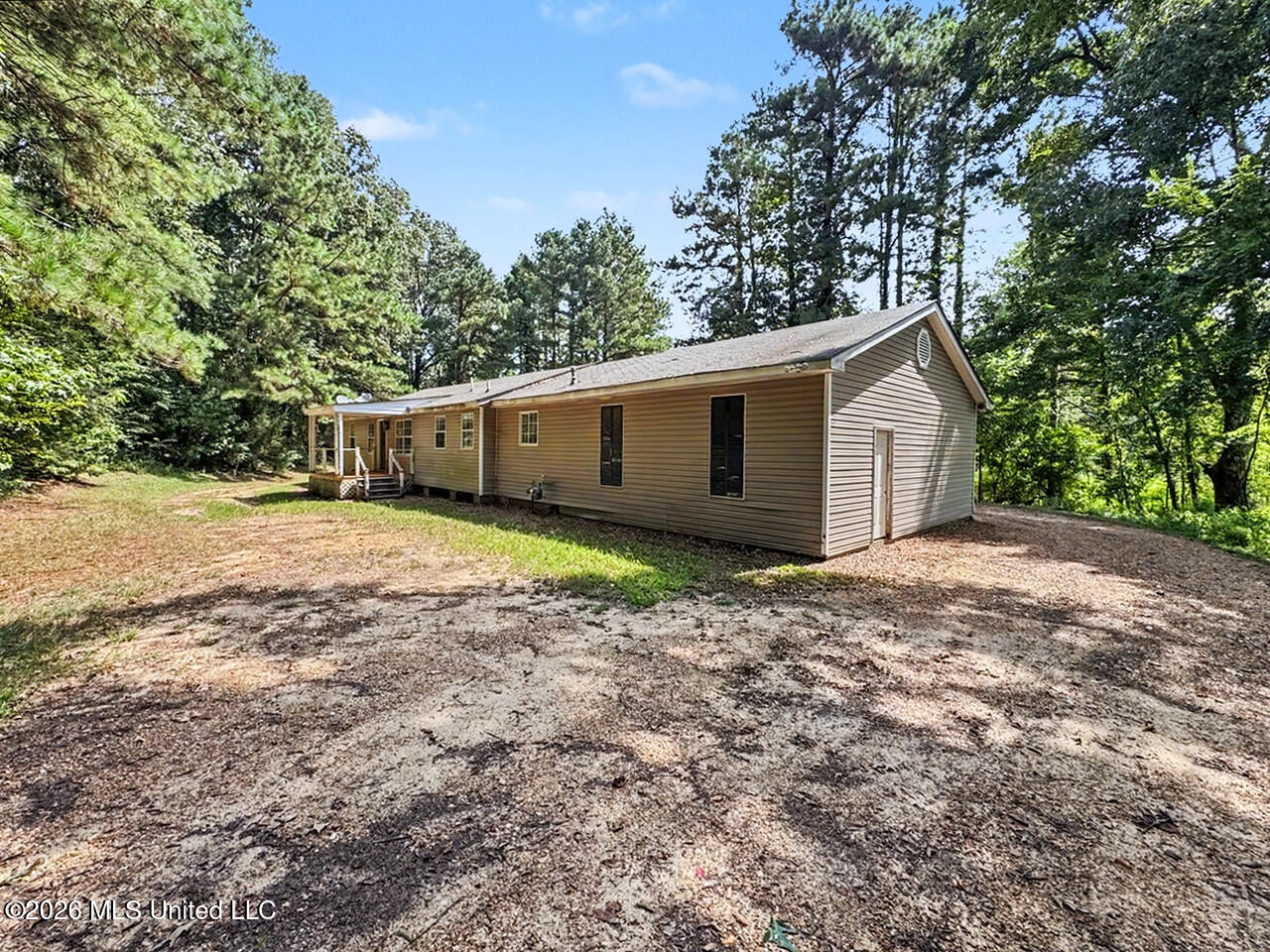 579 Liberty Road Property Photo 1