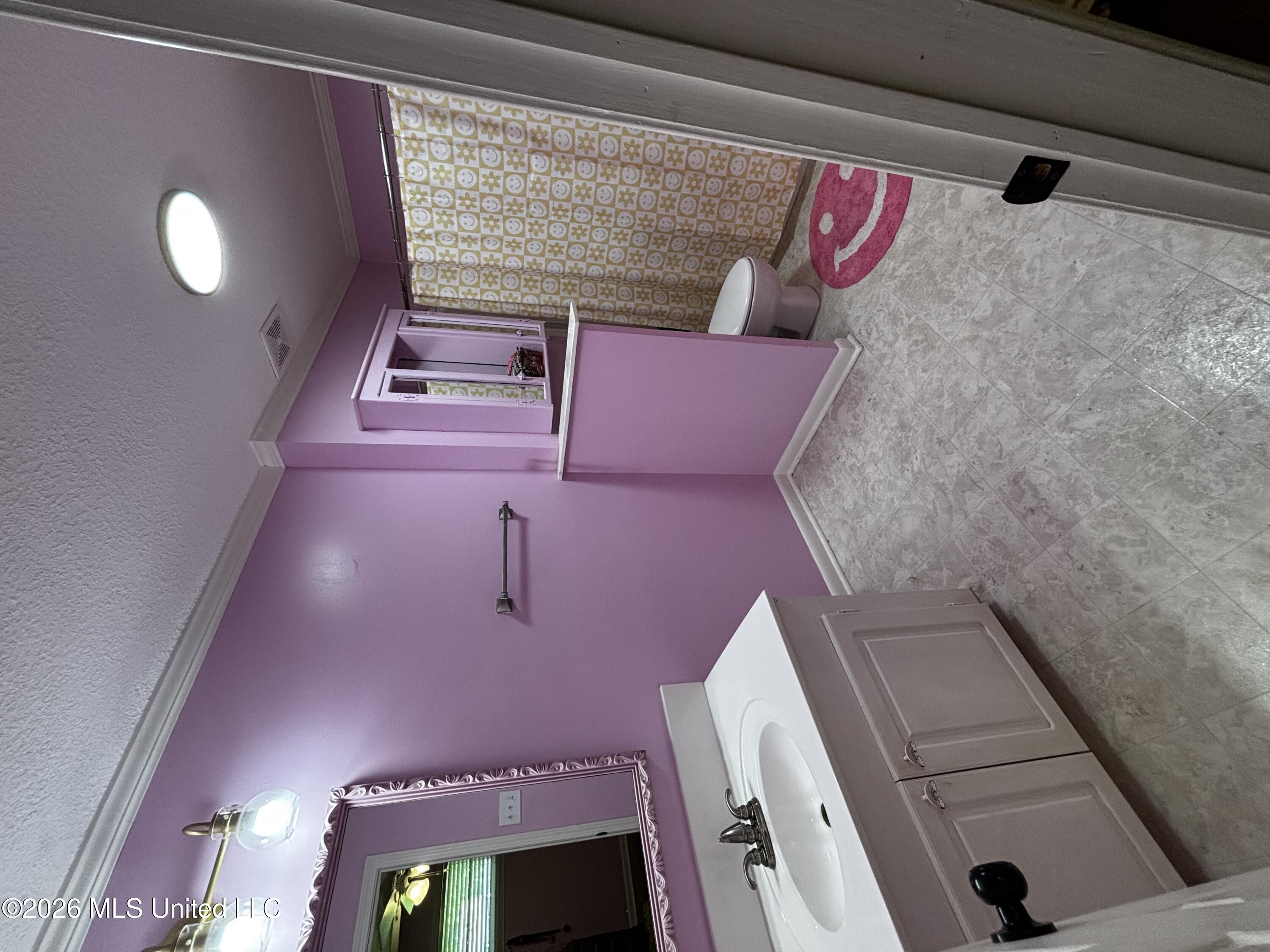 215 Alma Avenue Property Photo 17