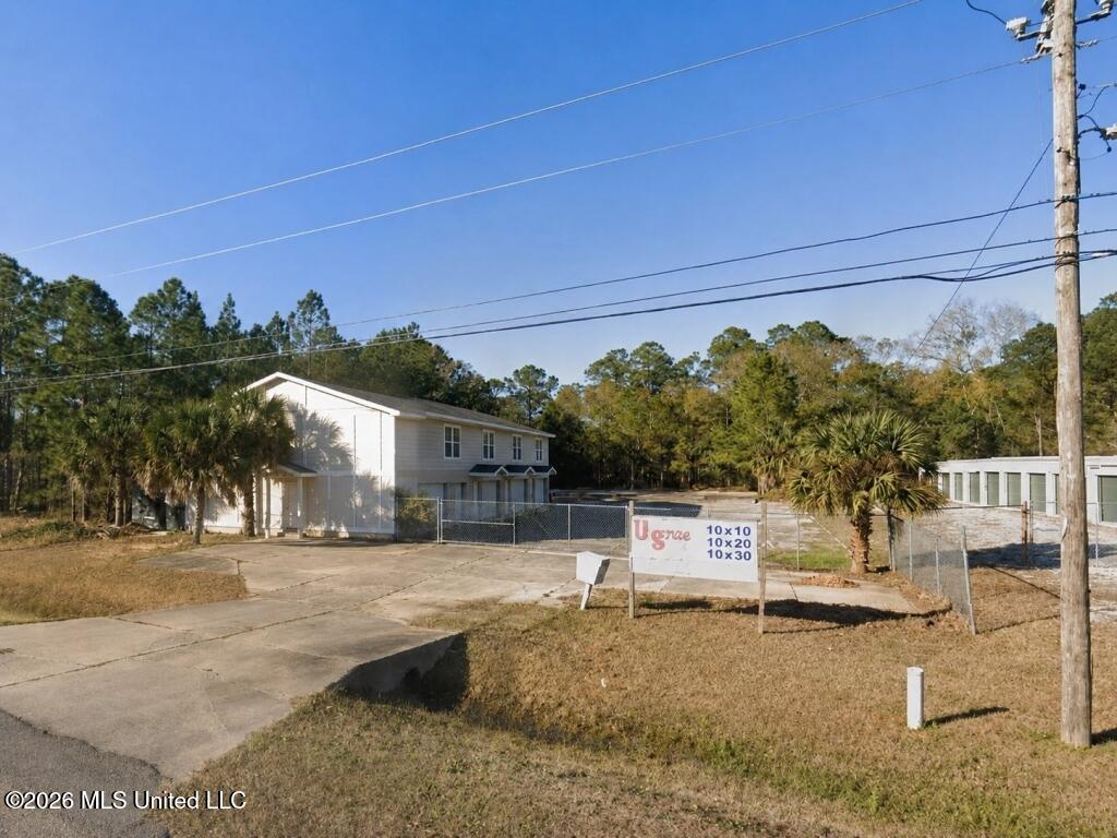 10090 Highway 603 Property Photo 1