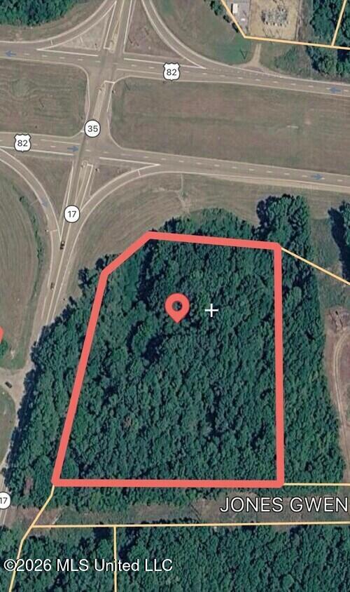 Highway 82 Property Photo 1