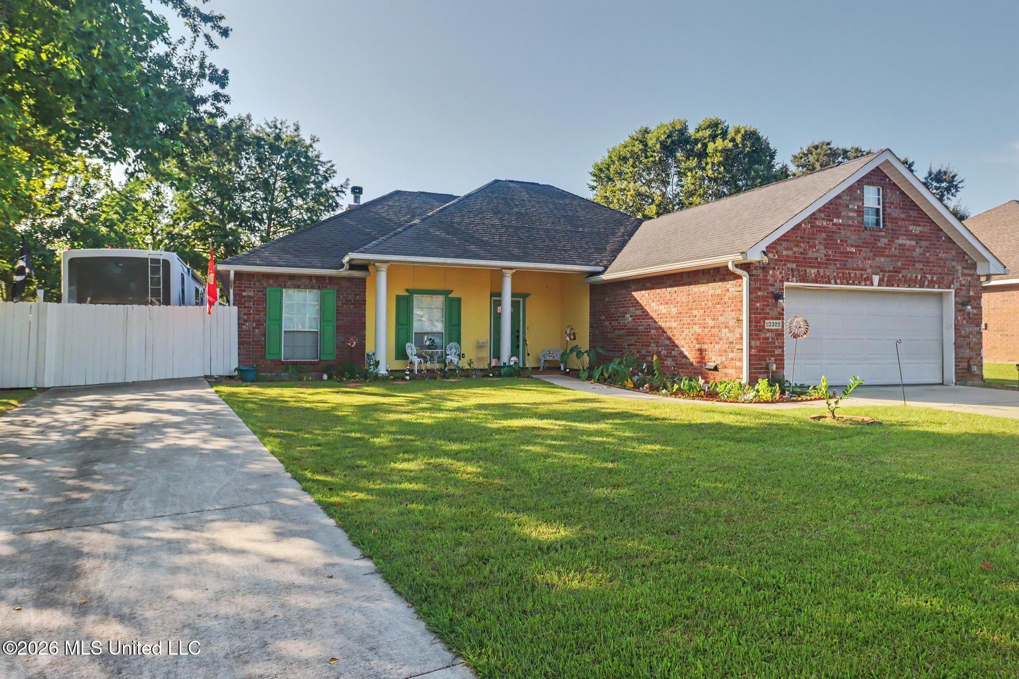 13322 S Roxbury Place Property Photo 3