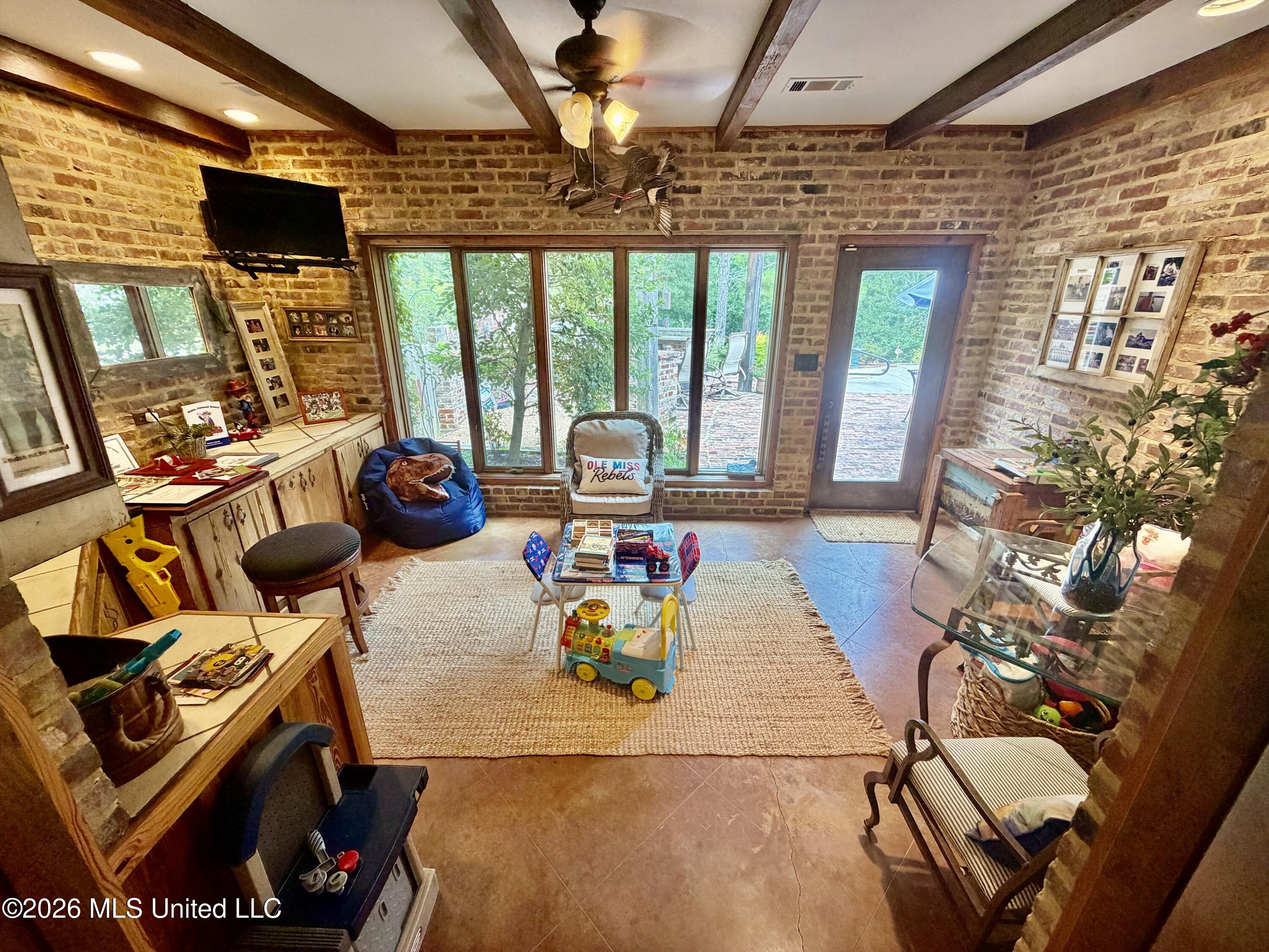1081 County Road 184 Property Photo 10