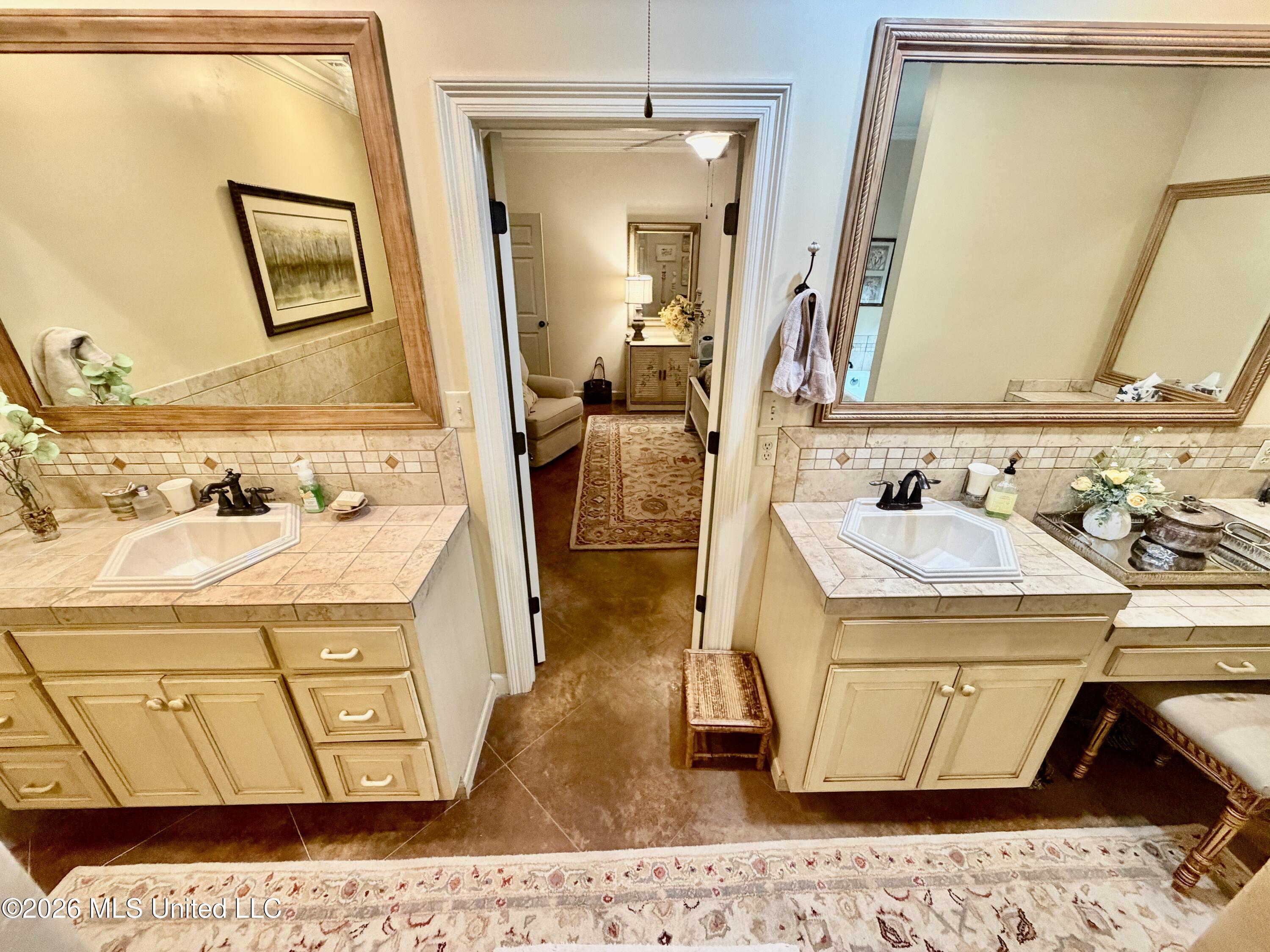 1081 County Road 184 Property Photo 22