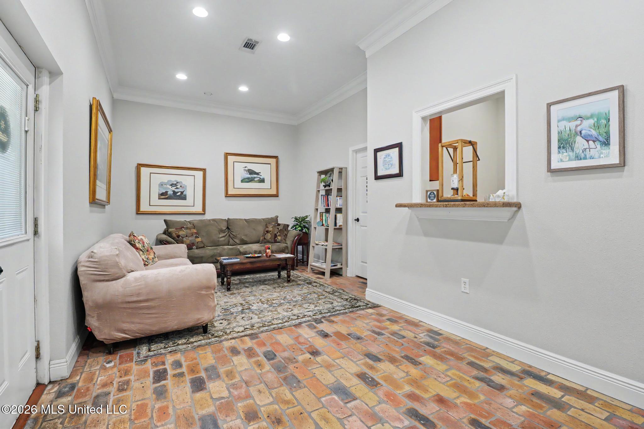 240 Courthouse Road Property Photo 12
