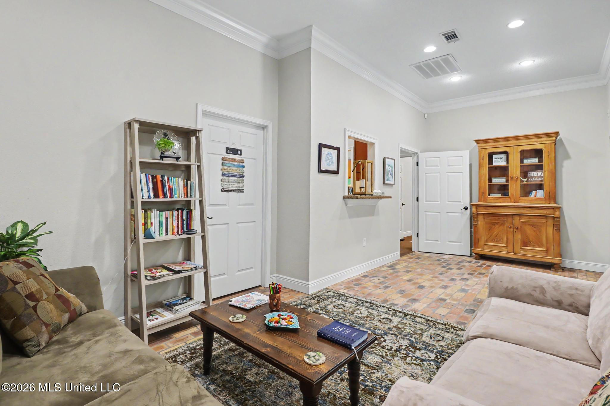 240 Courthouse Road Property Photo 13