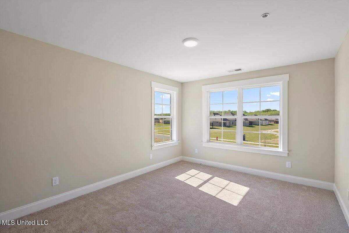 691 Bolivar Drive Property Photo 19