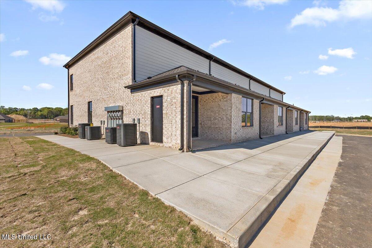 691 Bolivar Drive Property Photo 25