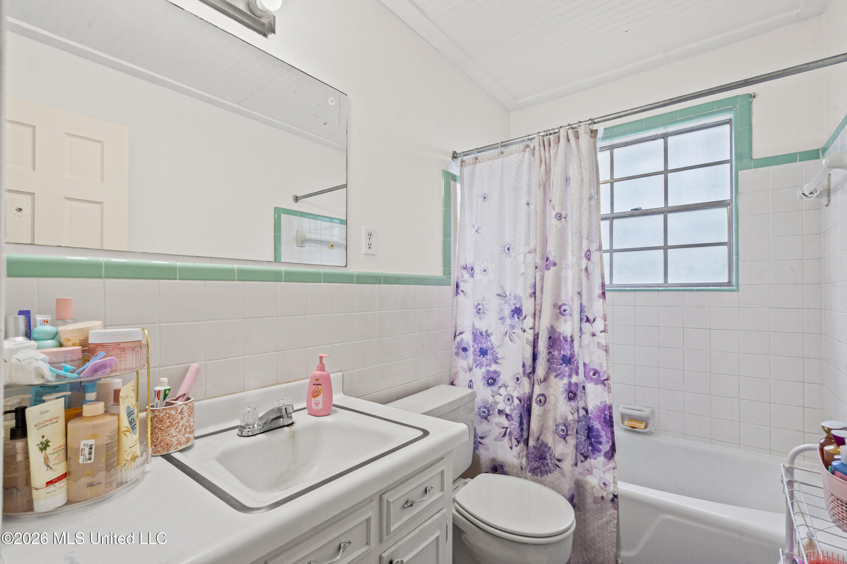 8619 Chesterfield Drive Property Photo 19