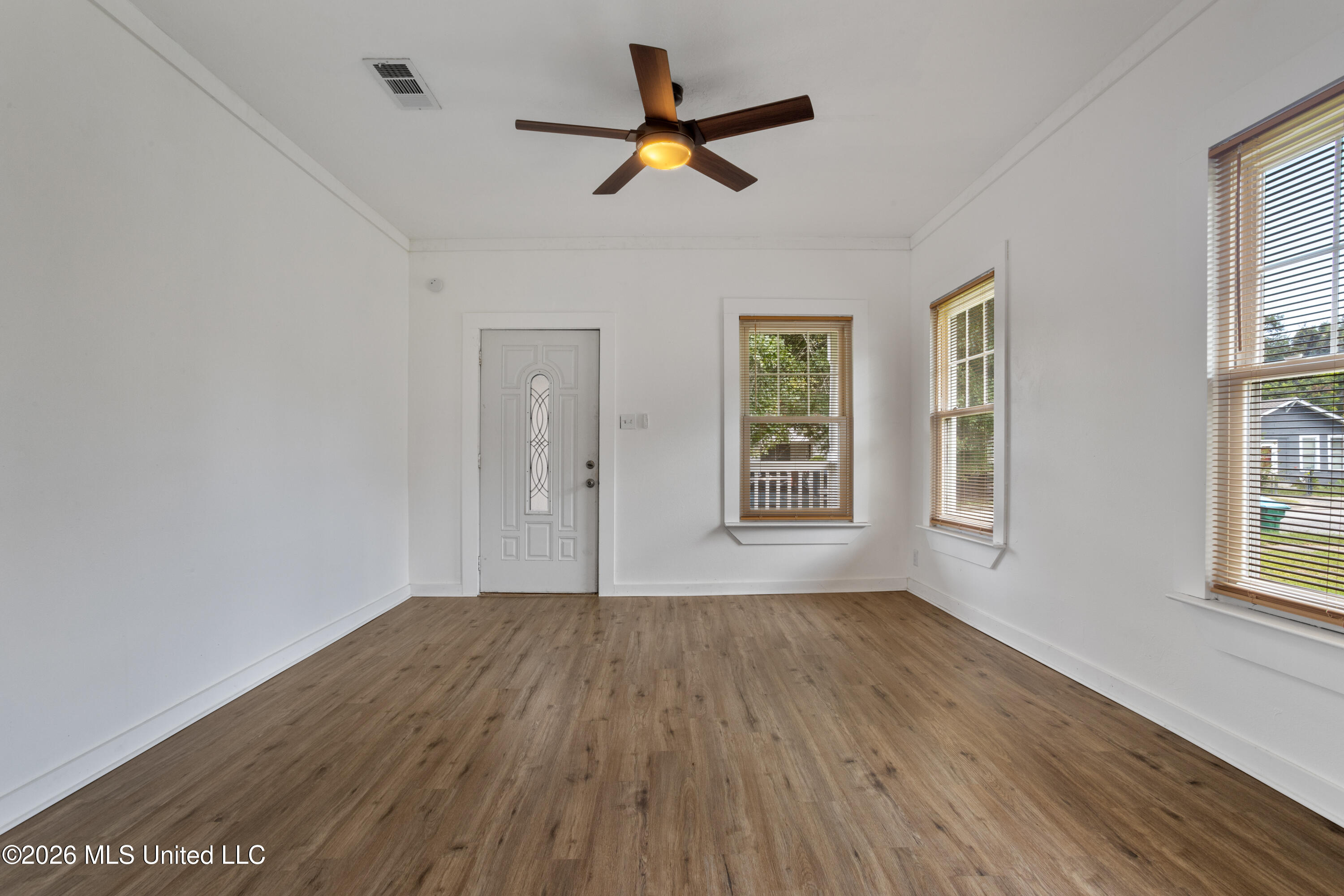 2021 19th Avenue Property Photo 7