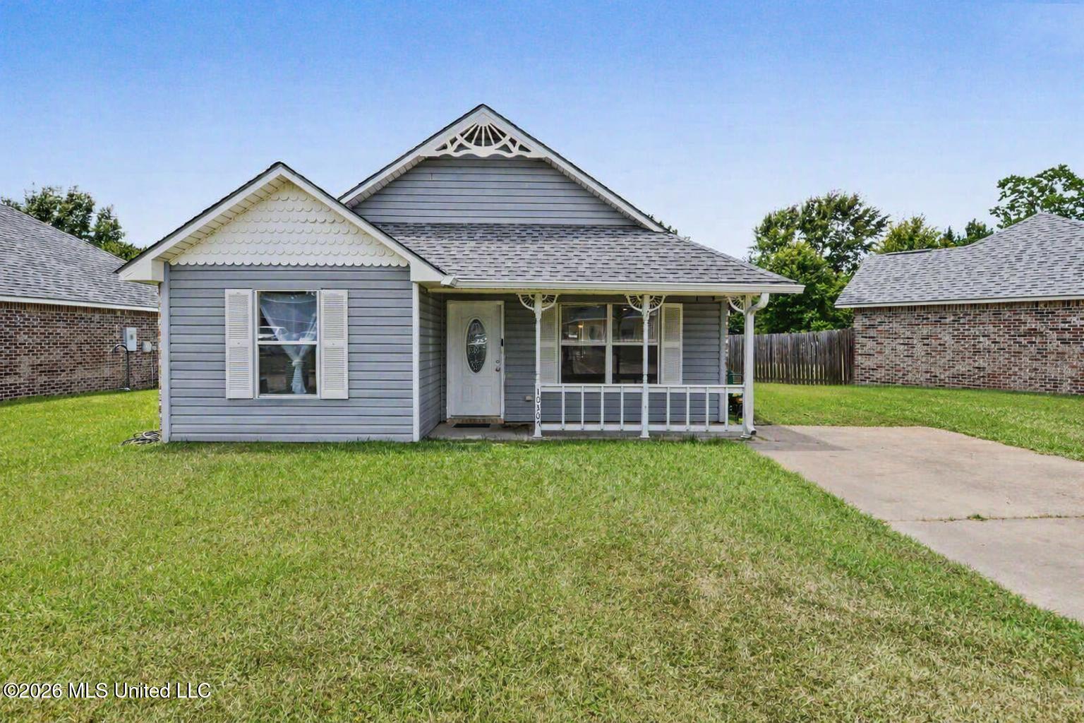 10307 Cottage Court Property Photo 1