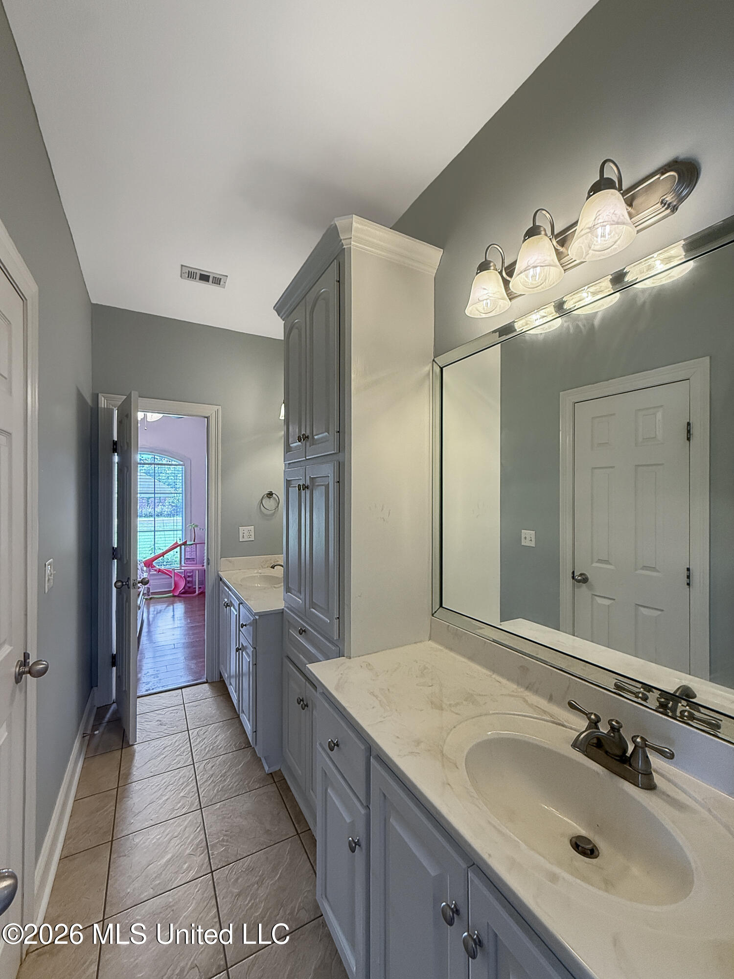 1010 Longwood Place Property Photo 26