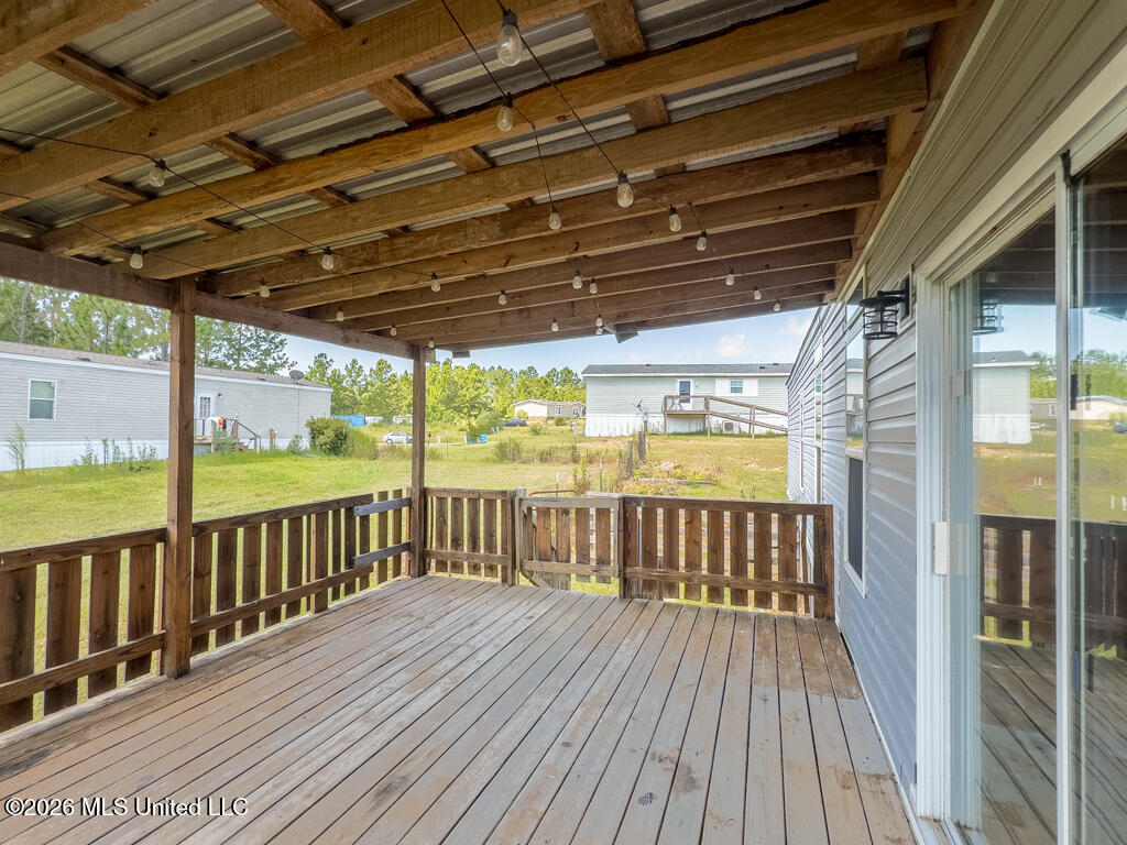 4 Willow Drive Property Photo 16
