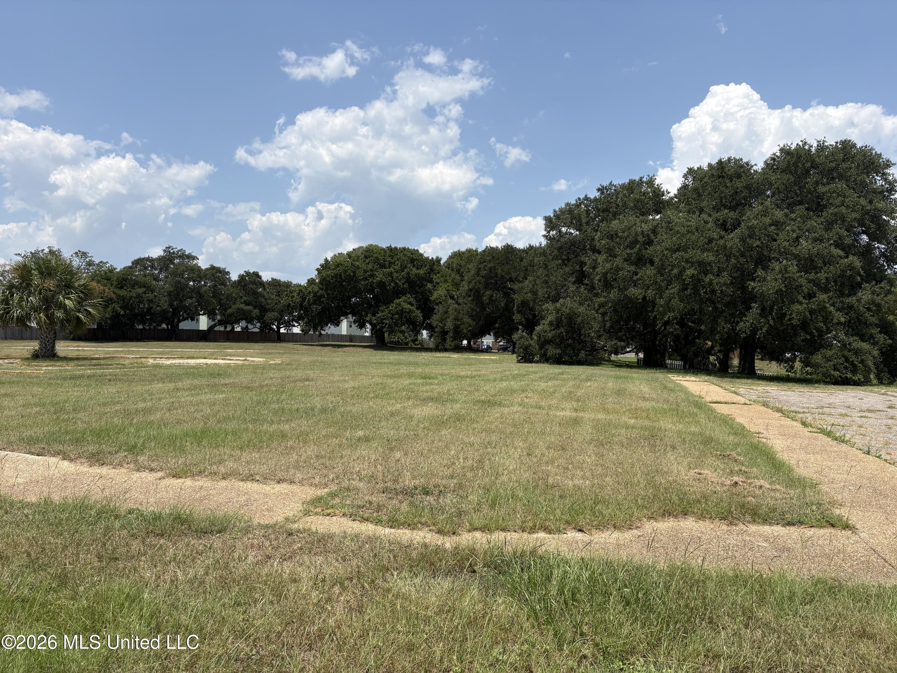 1648 Beach Boulevard Property Photo 2