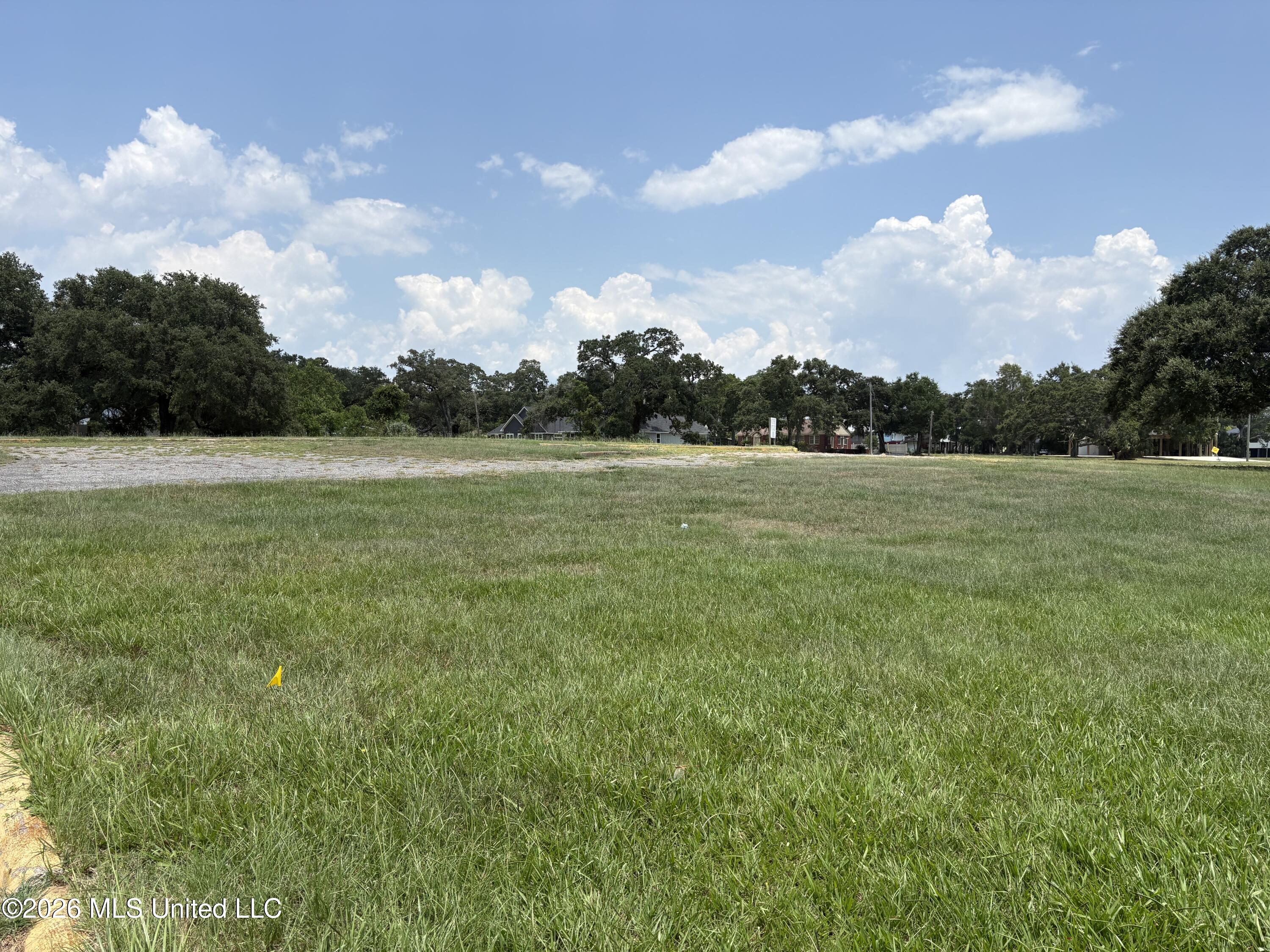 1648 Beach Boulevard Property Photo 10