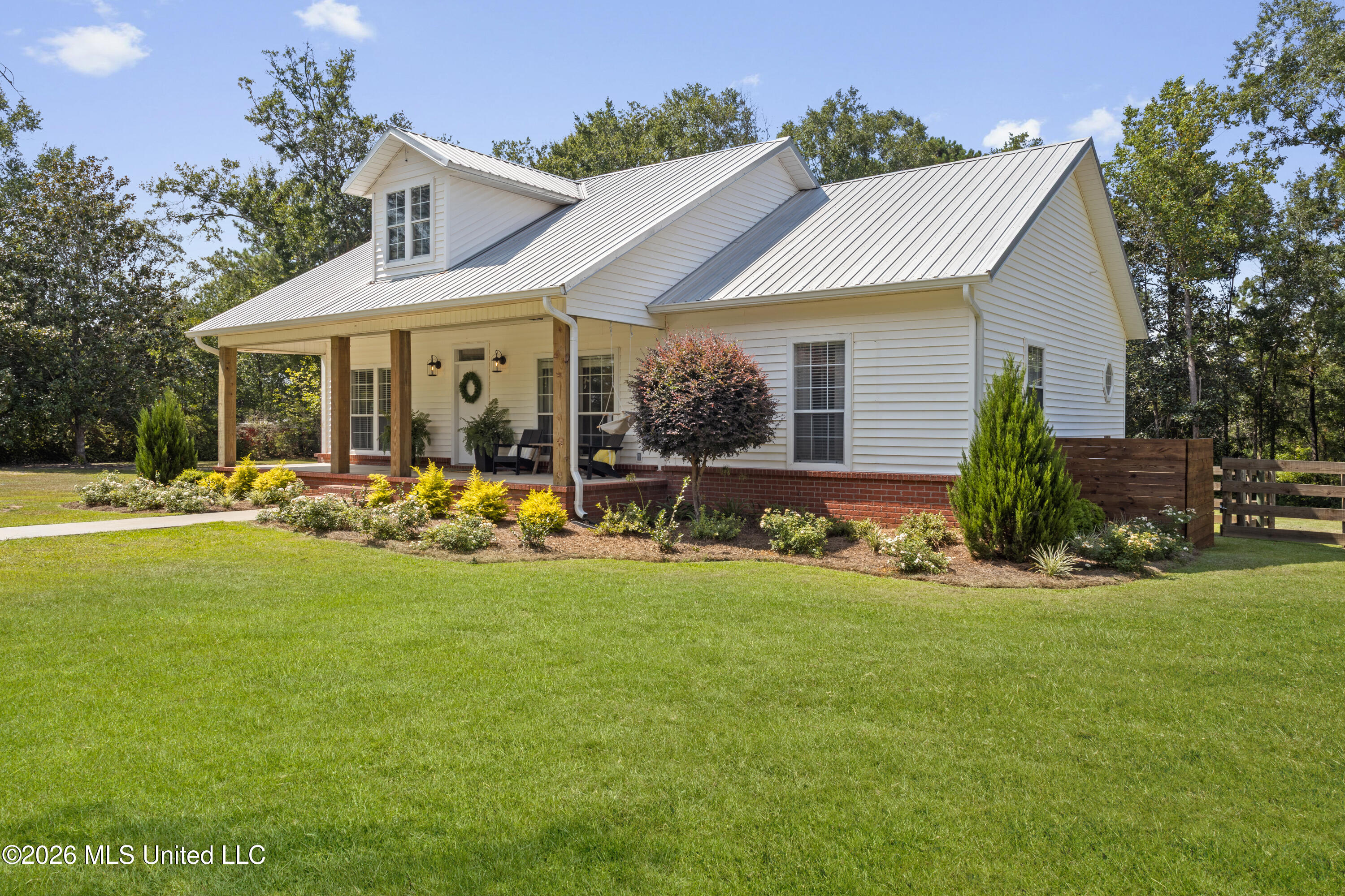 13105 Fairley Road Property Photo 5