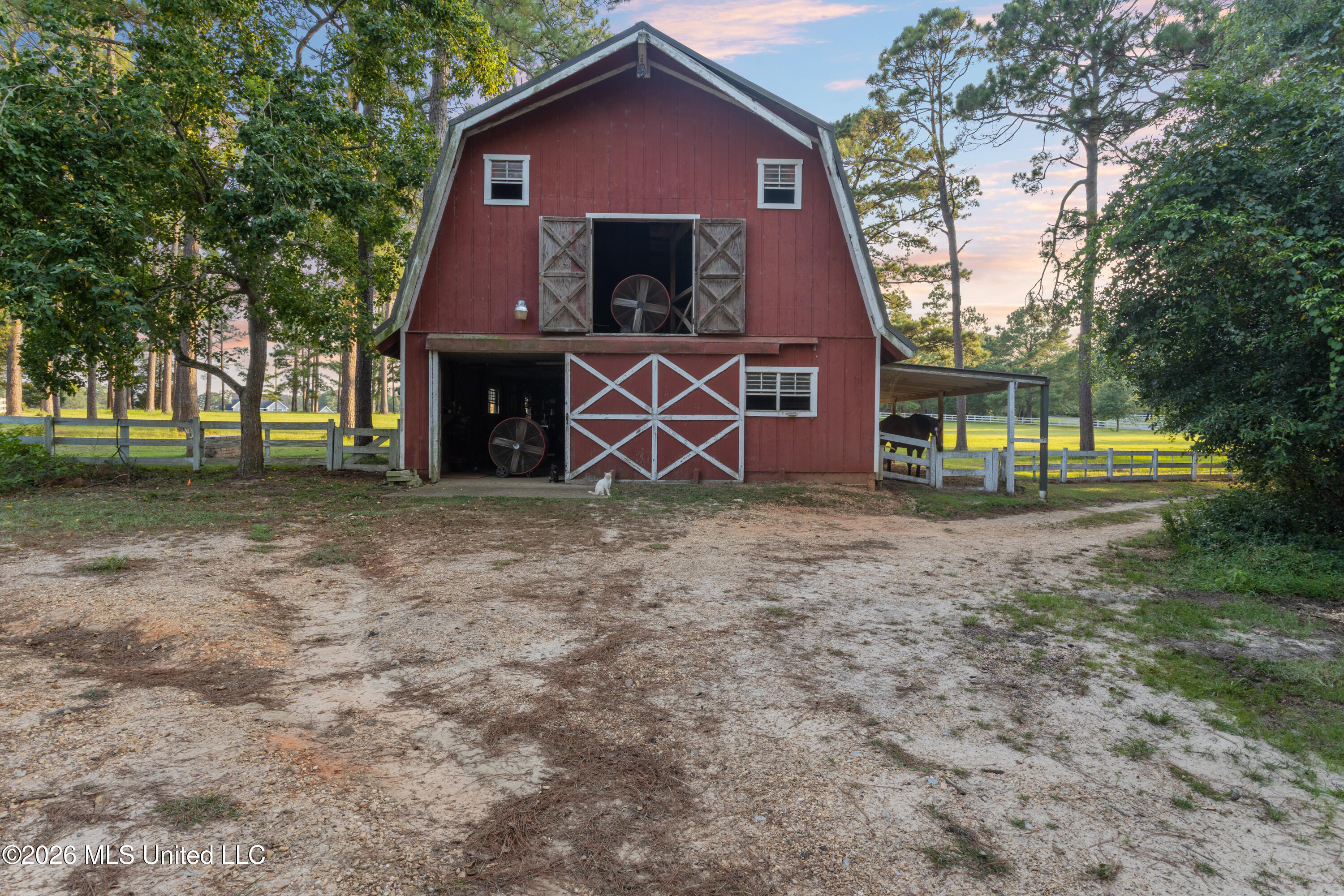 1223 W Wire Road Property Photo 109