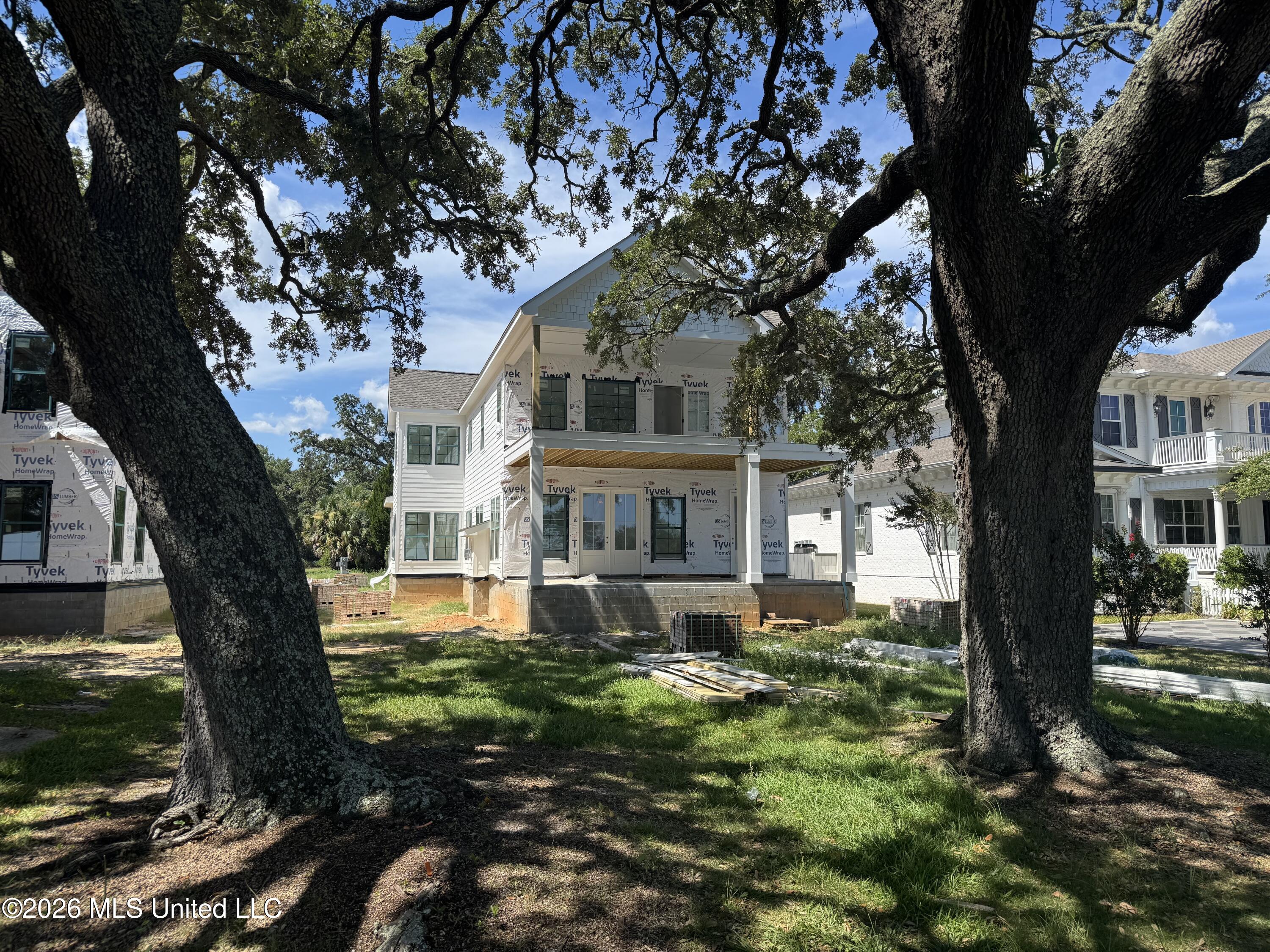 1120 E Beach Boulevard Property Photo 2