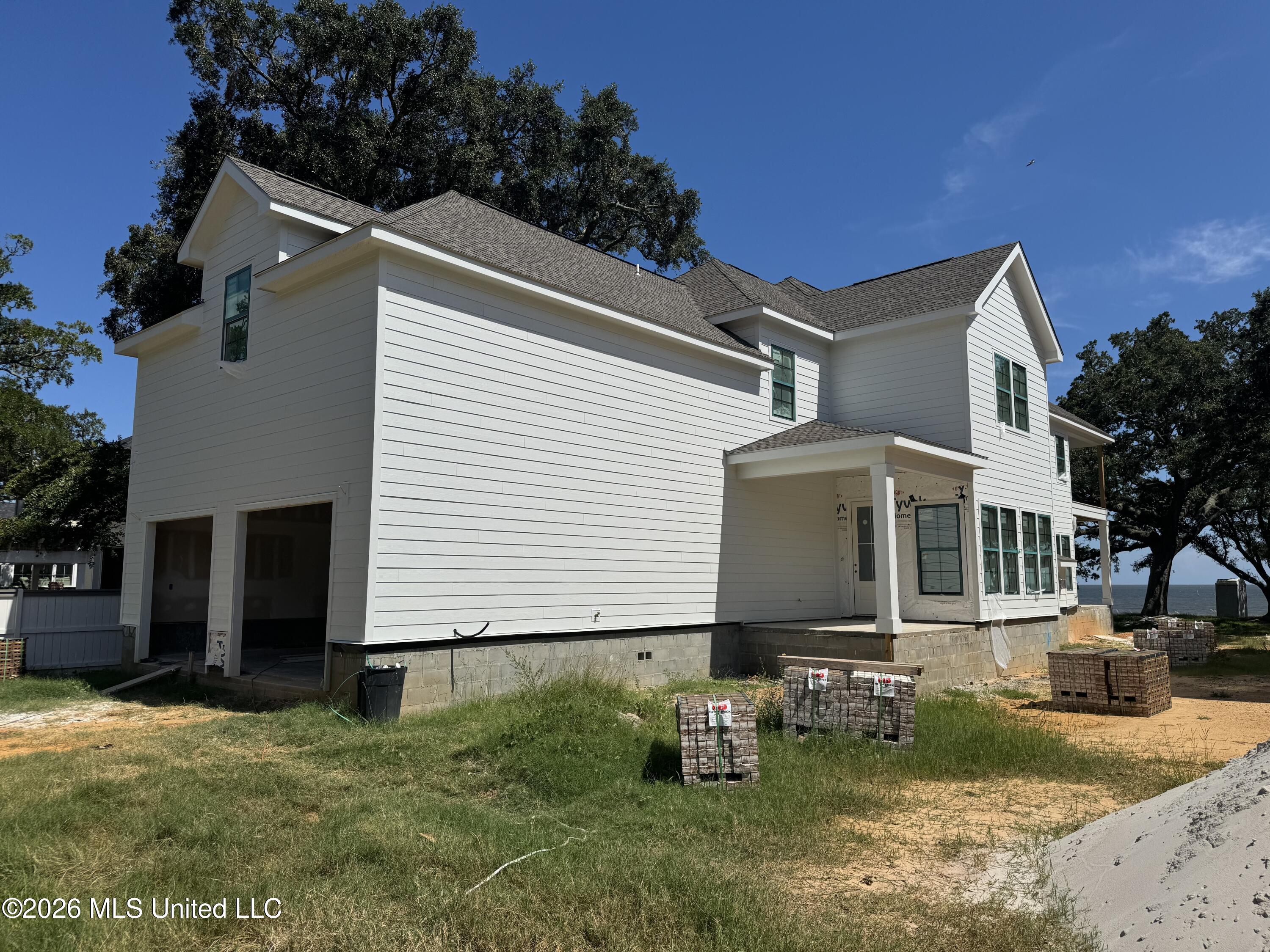 1120 E Beach Boulevard Property Photo 3