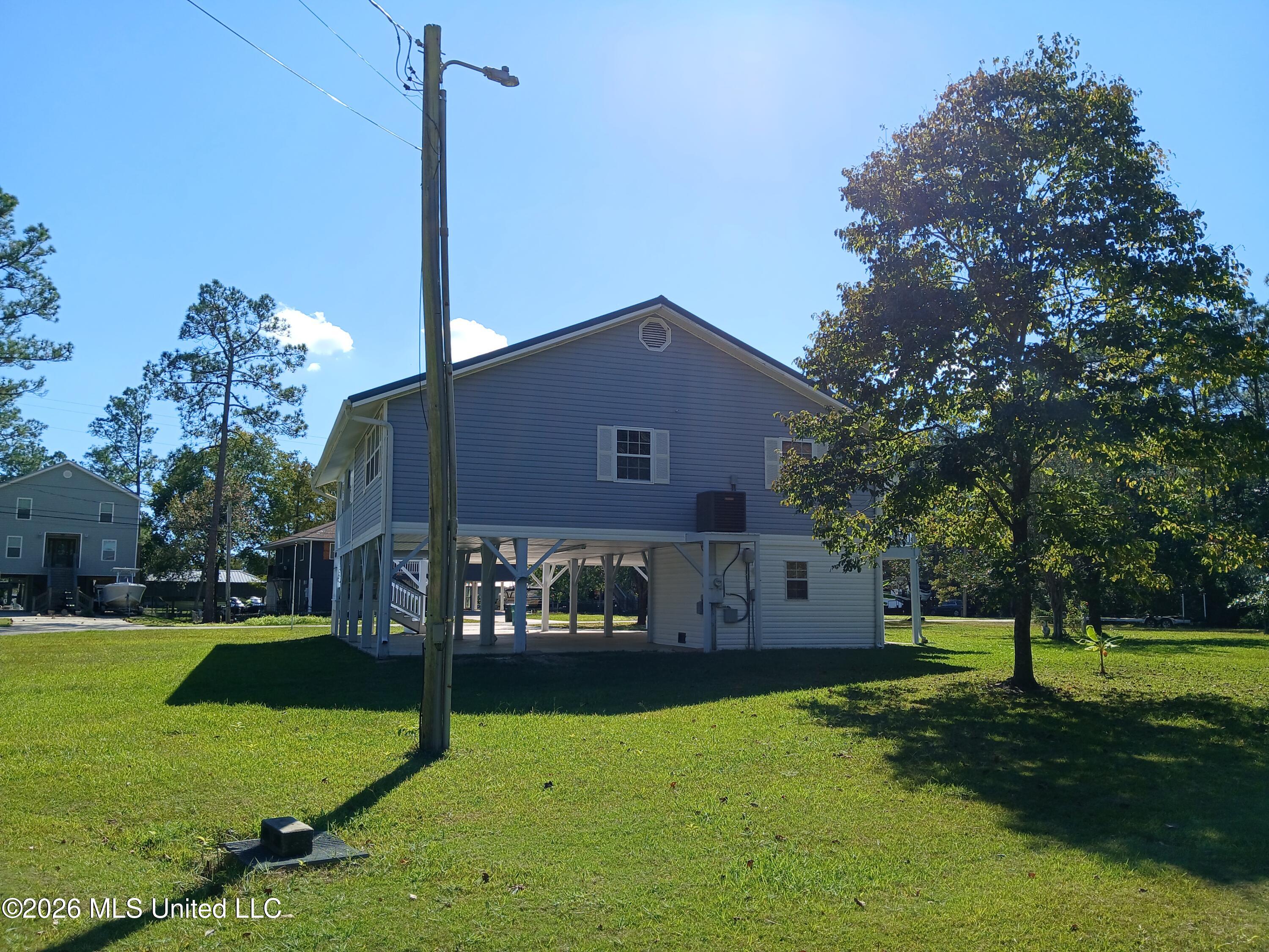 15003 Ponotoc Drive Property Photo 4