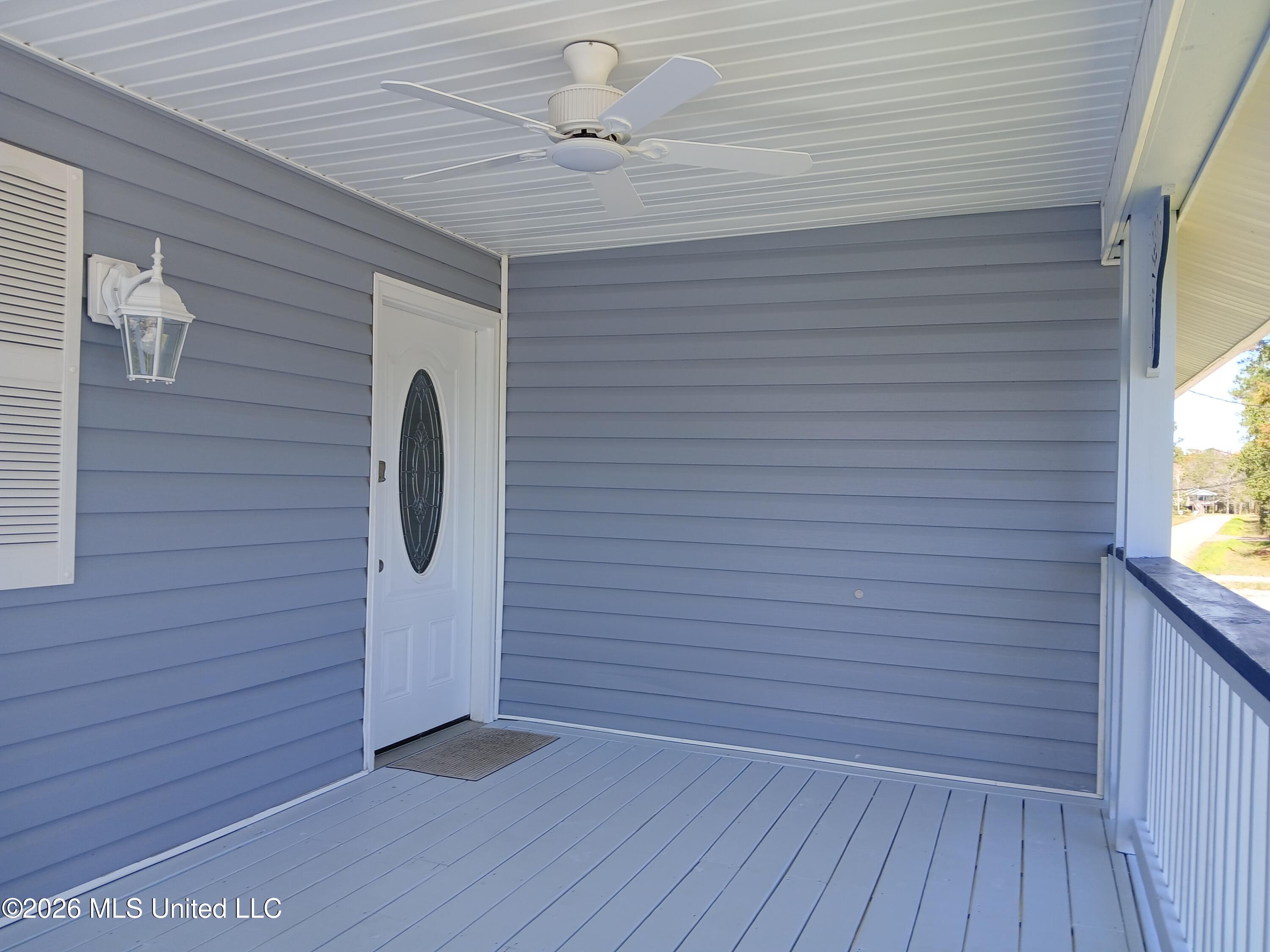 15003 Ponotoc Drive Property Photo 5