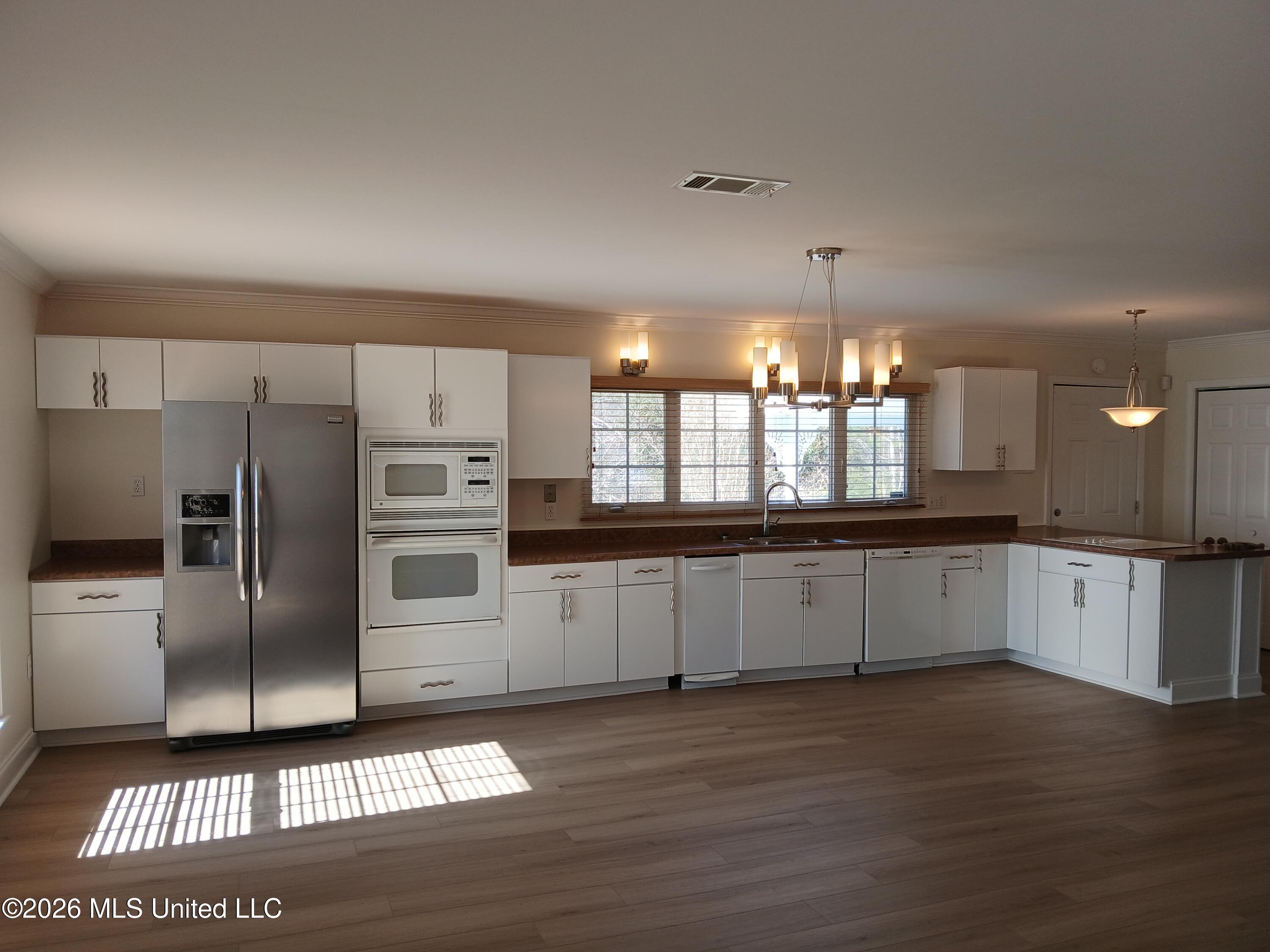 15003 Ponotoc Drive Property Photo 8