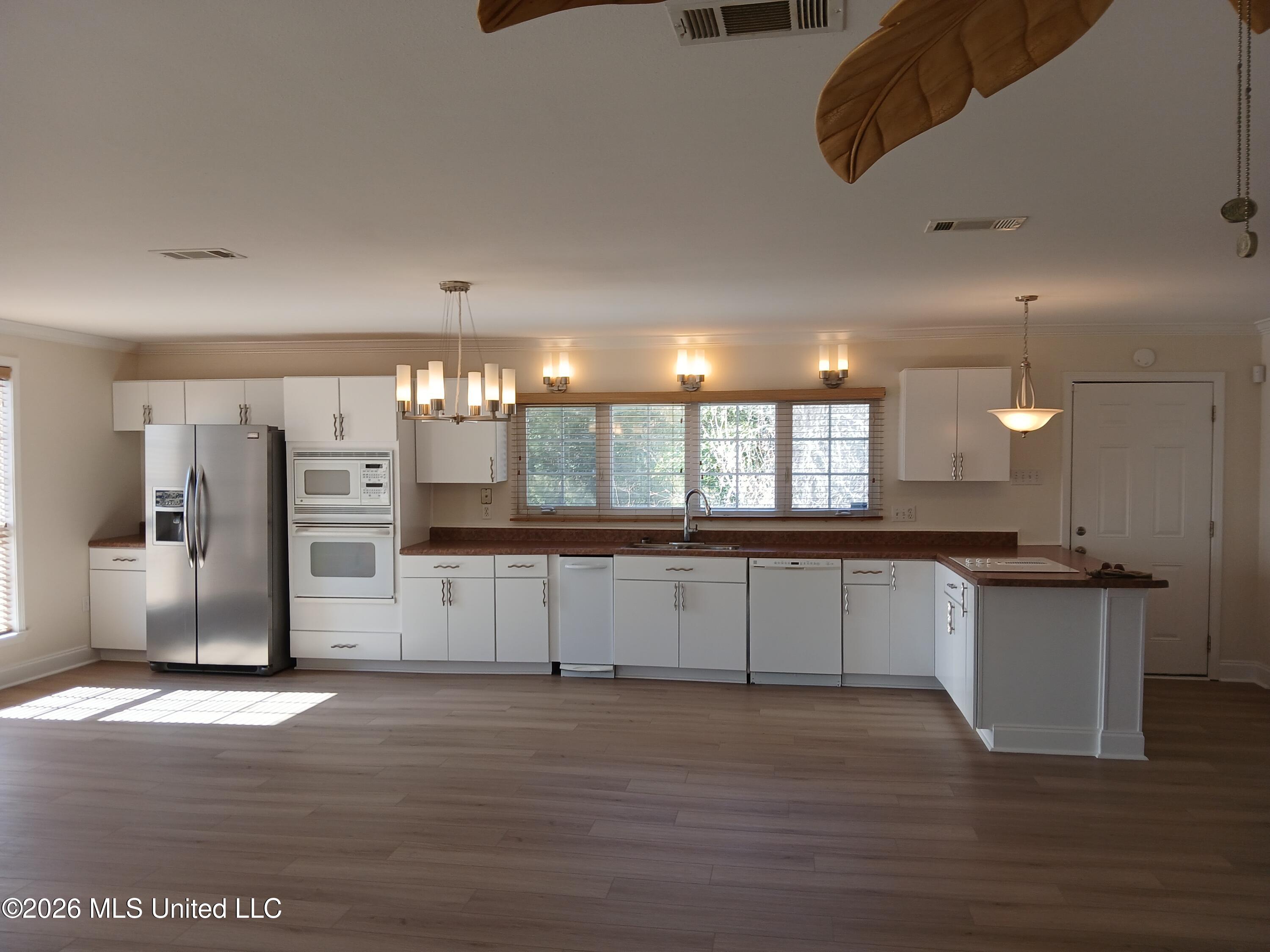 15003 Ponotoc Drive Property Photo 9