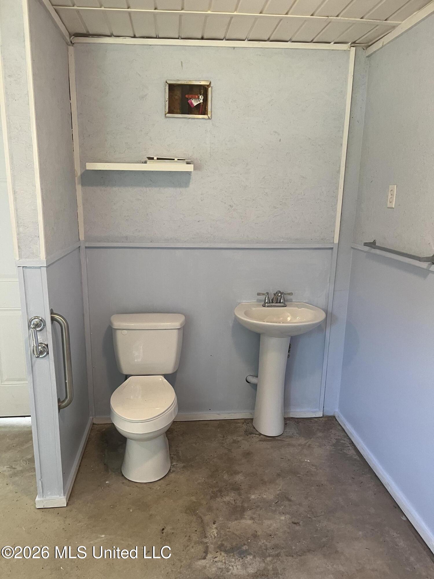15003 Ponotoc Drive Property Photo 25
