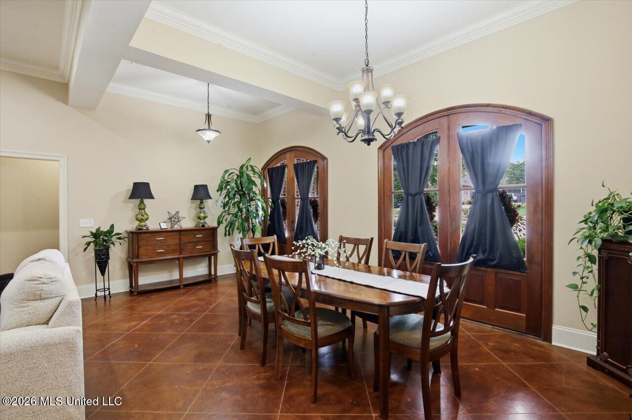 308 Creston Cove Property Photo 22