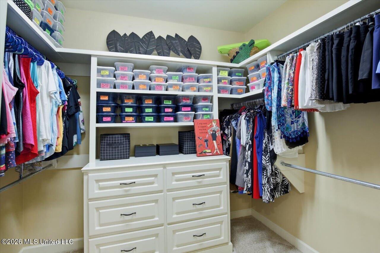 308 Creston Cove Property Photo 26