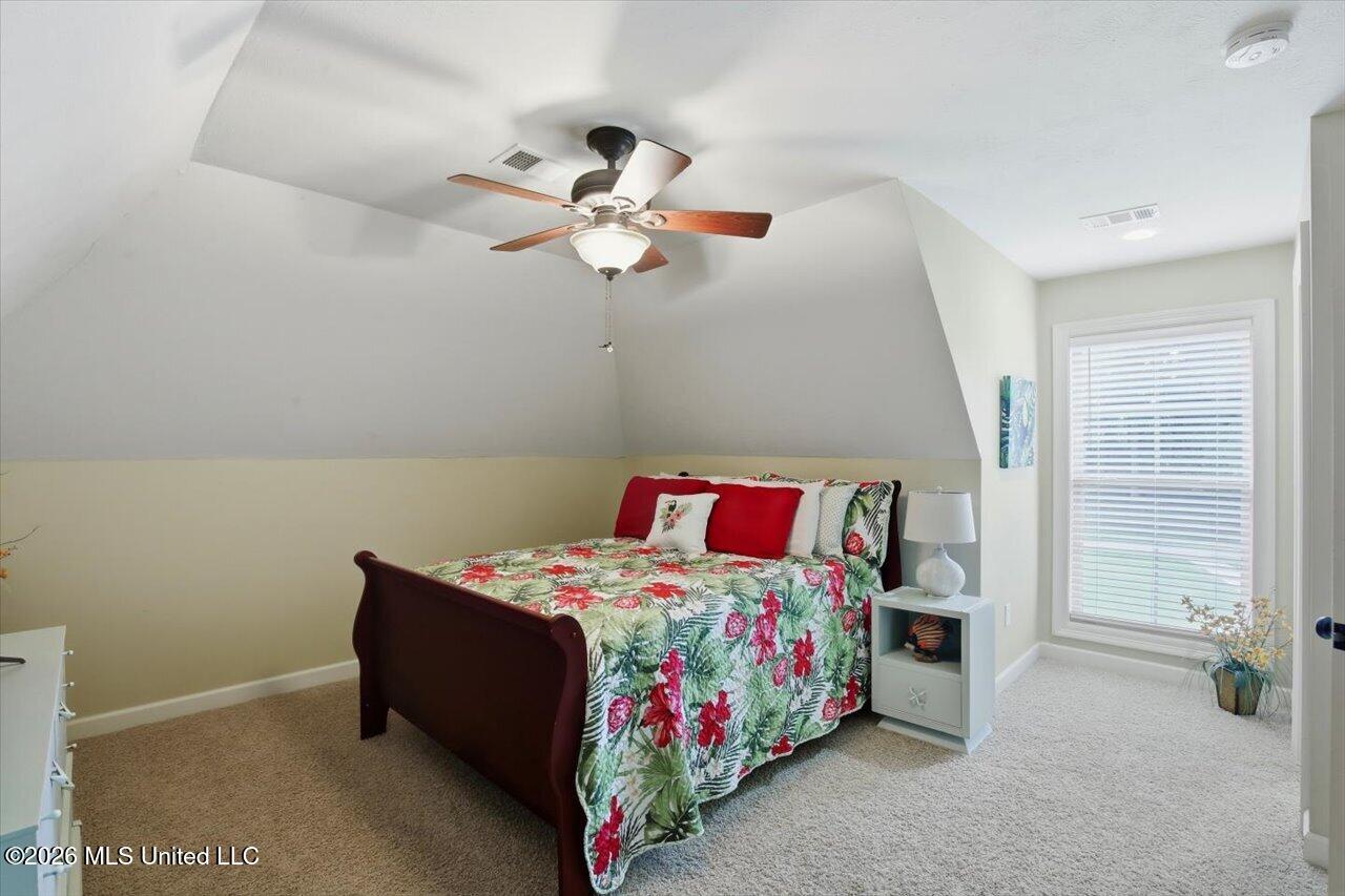 308 Creston Cove Property Photo 35