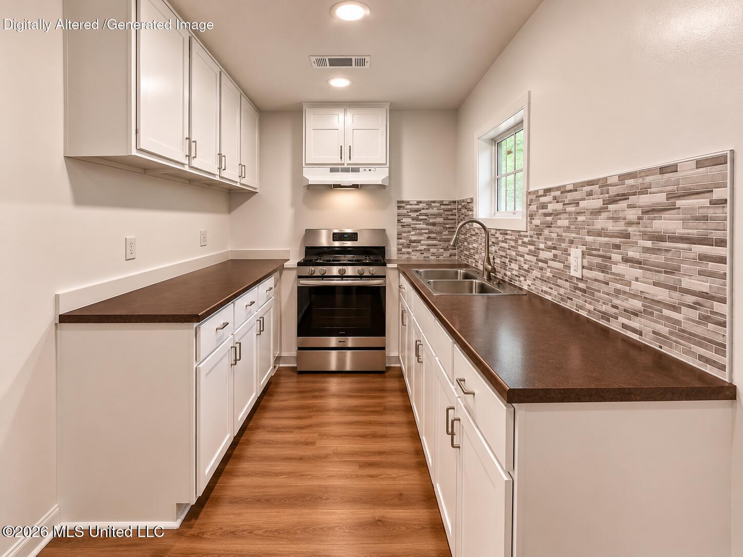 1872 Shady Lane Drive Property Photo 15