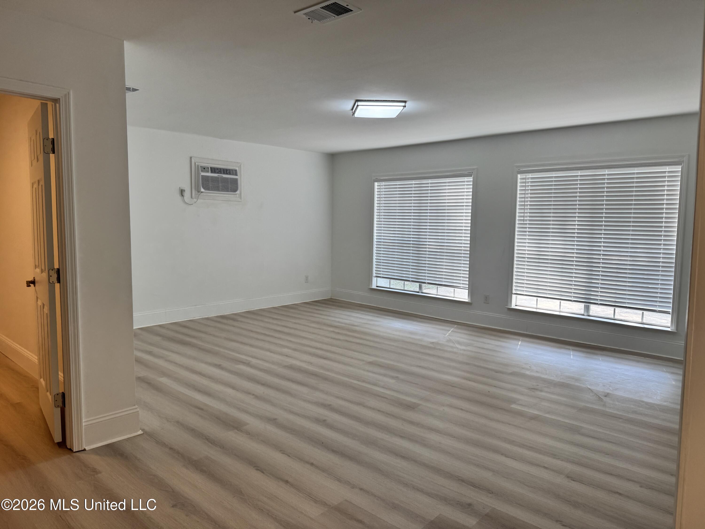 2304 13th Avenue Property Photo 9