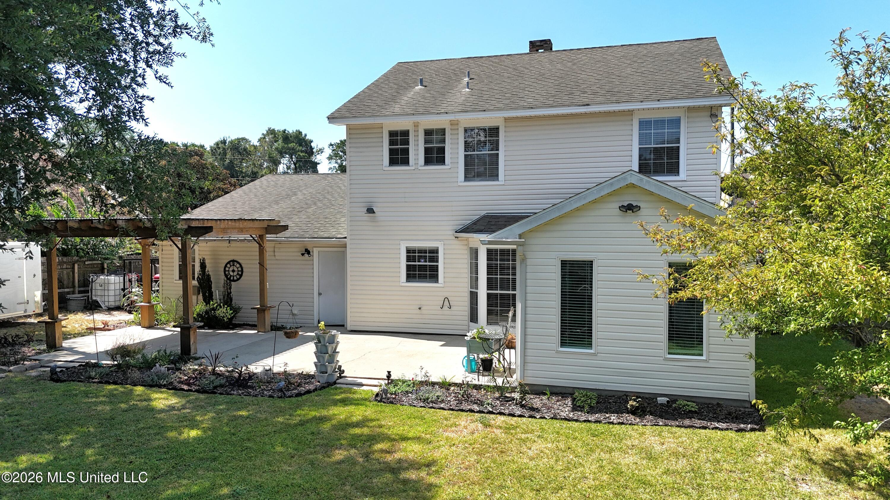 2331 Park Place Drive Property Photo 6
