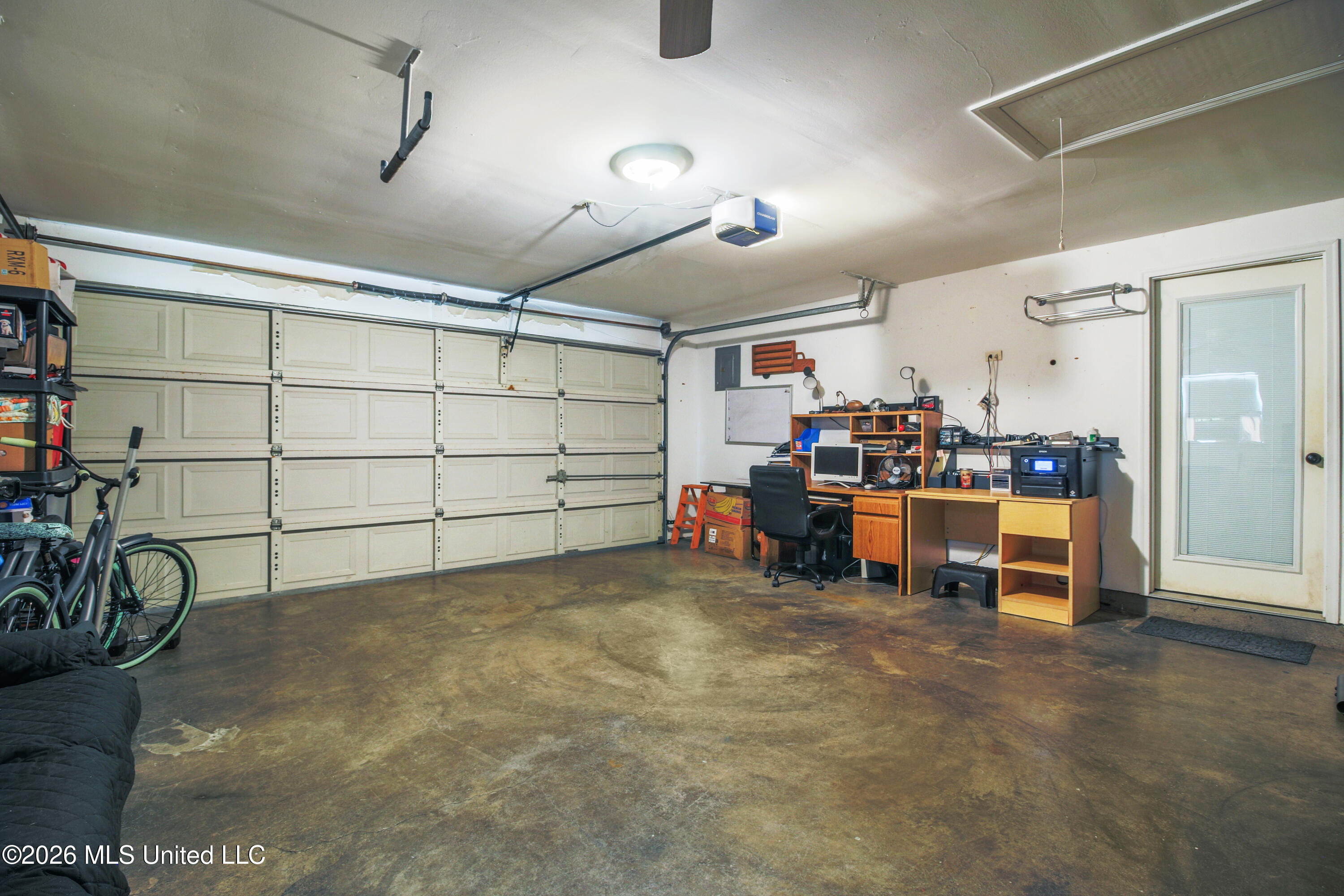 2331 Park Place Drive Property Photo 20