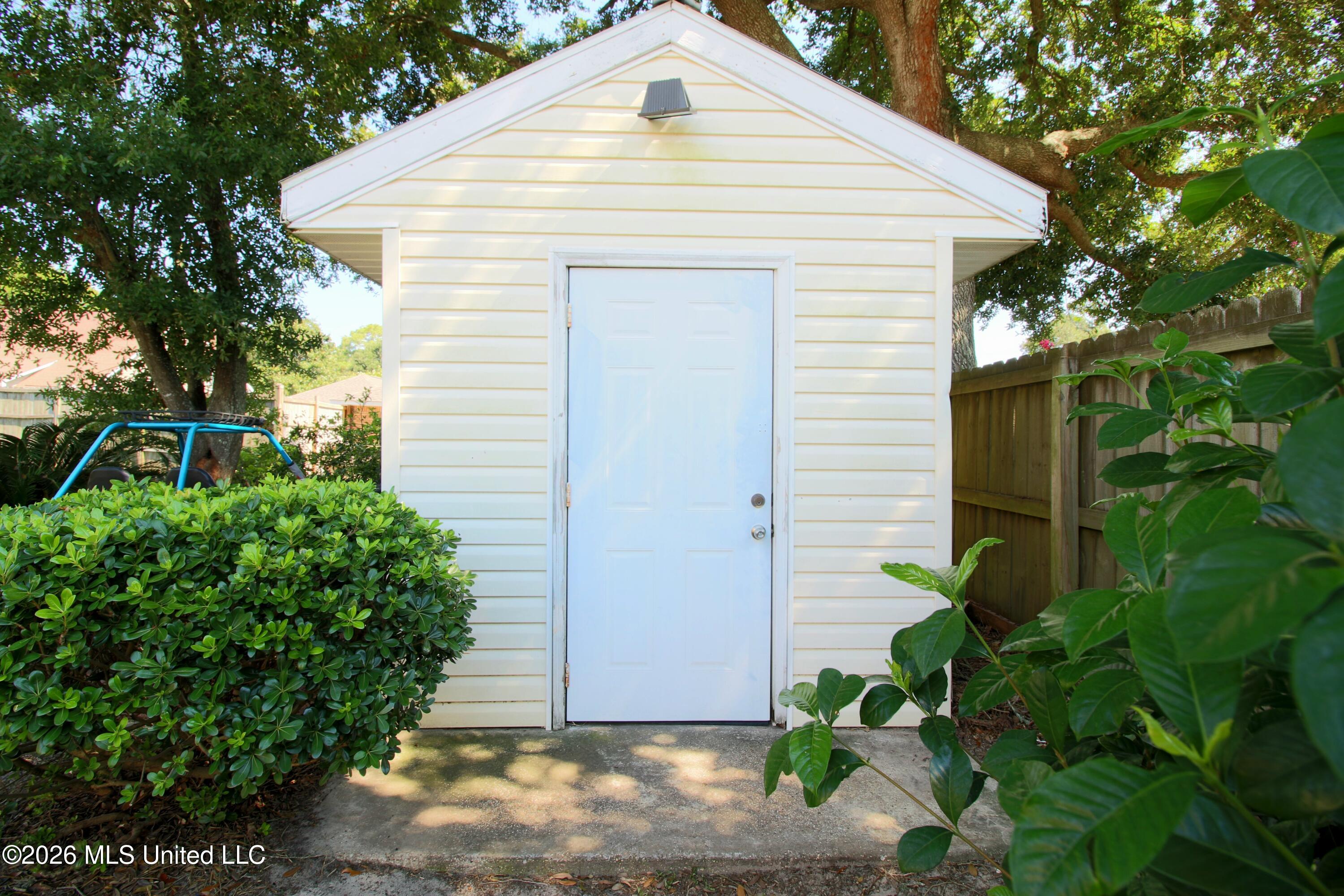 2331 Park Place Drive Property Photo 28